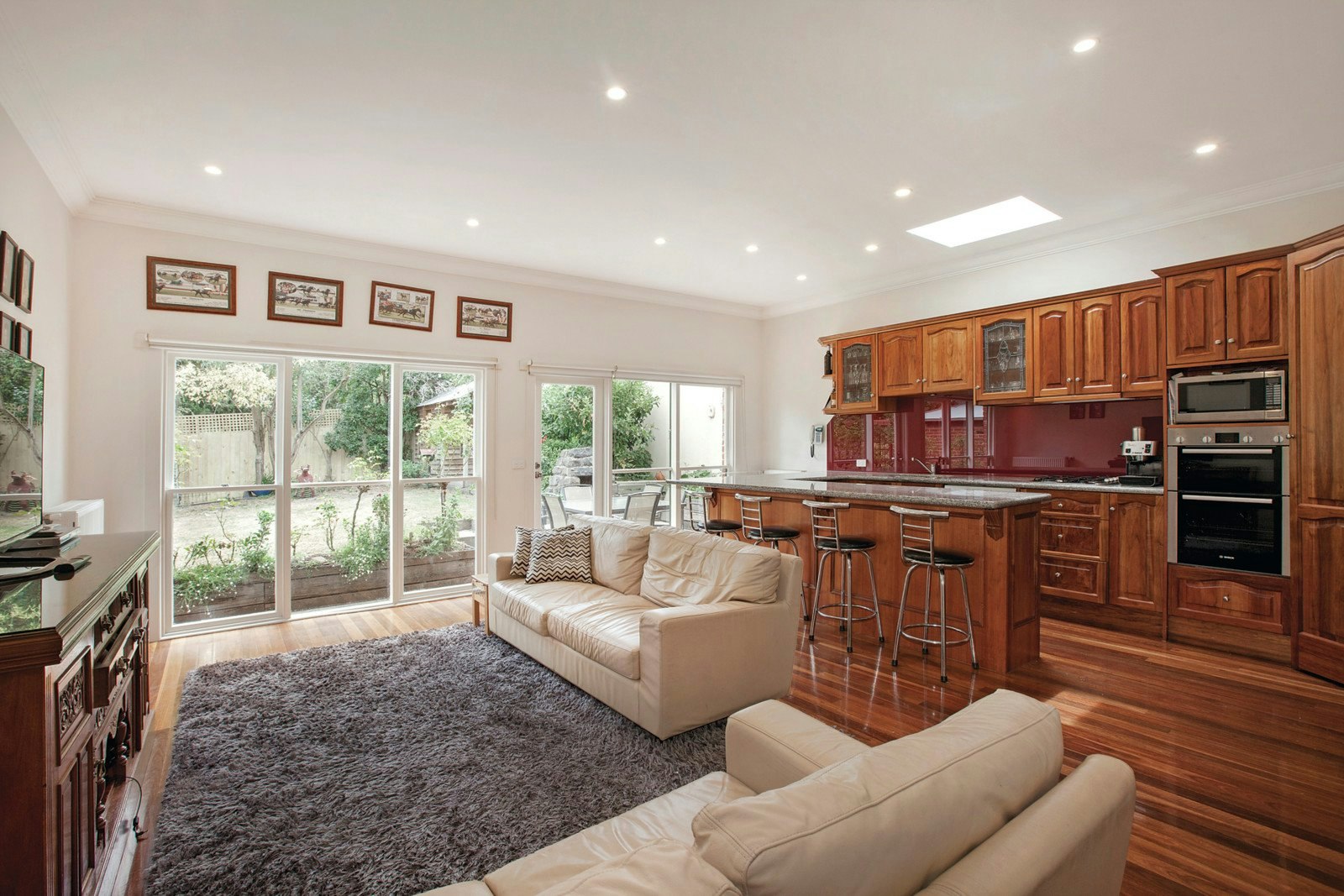 6 Hassett Avenue, Canterbury, VIC