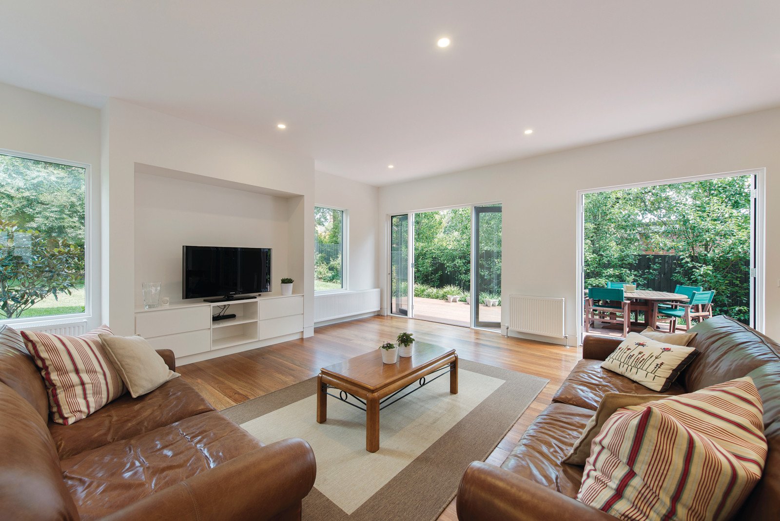 6 Riverside Avenue, Balwyn North - Thumbnail 5