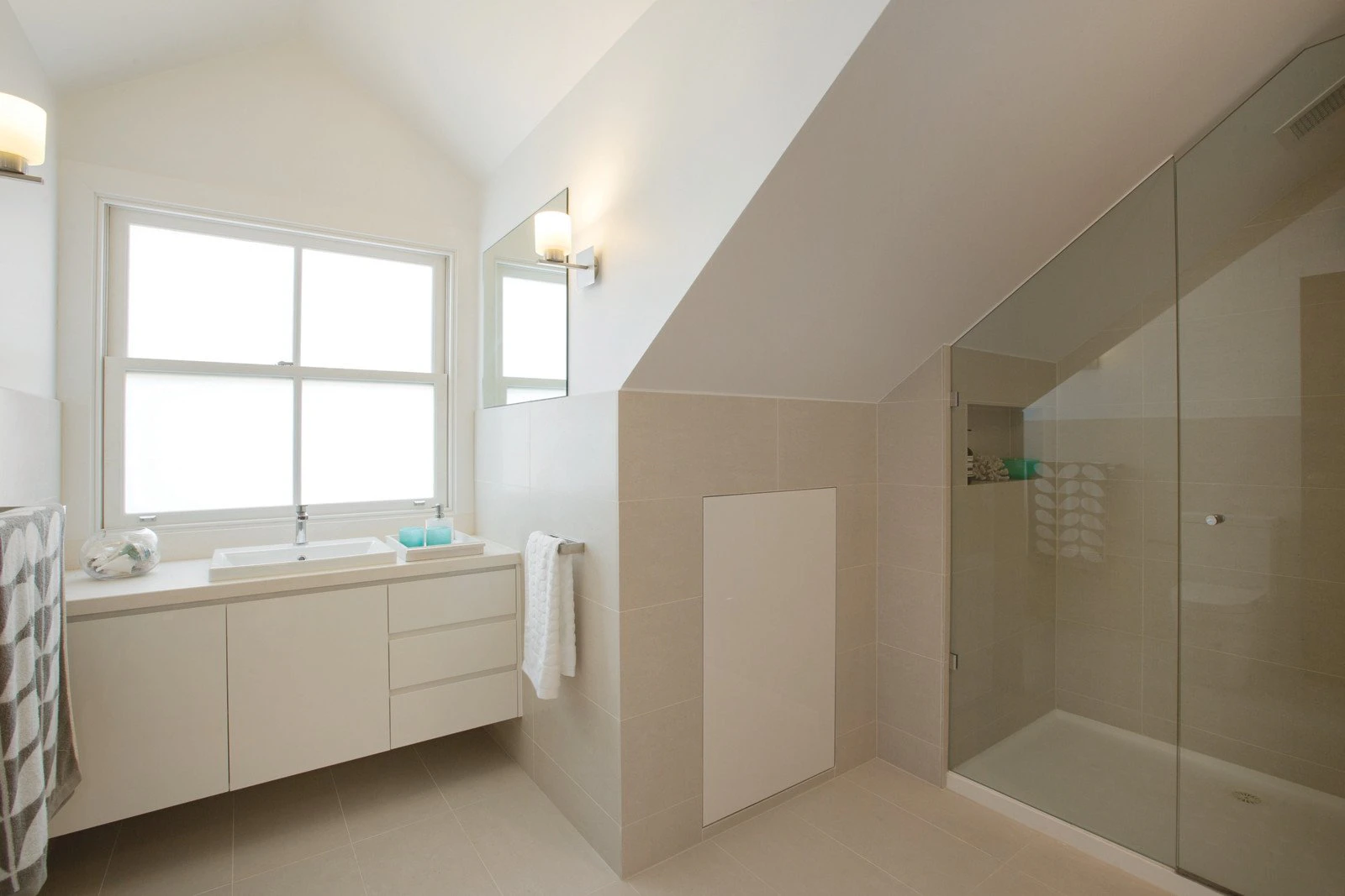 27 Finsbury Way, Camberwell, VIC