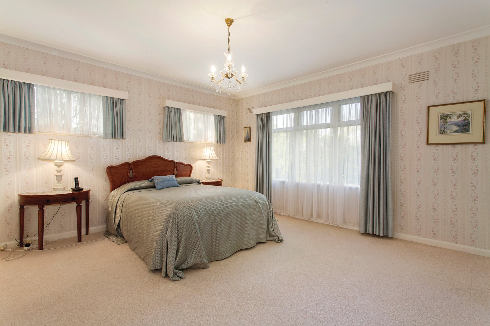 752 Canterbury Road, Surrey Hills - Thumbnail 4