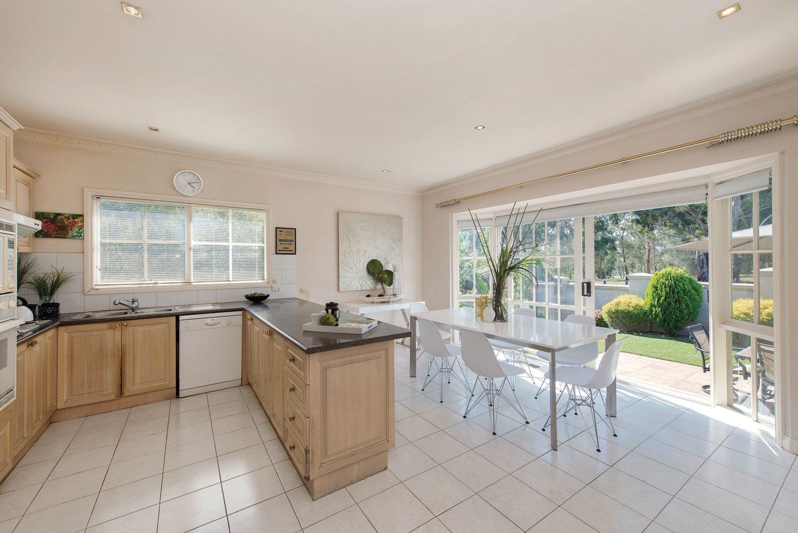 1/38 Alpha Street, Balwyn North - Thumbnail 3