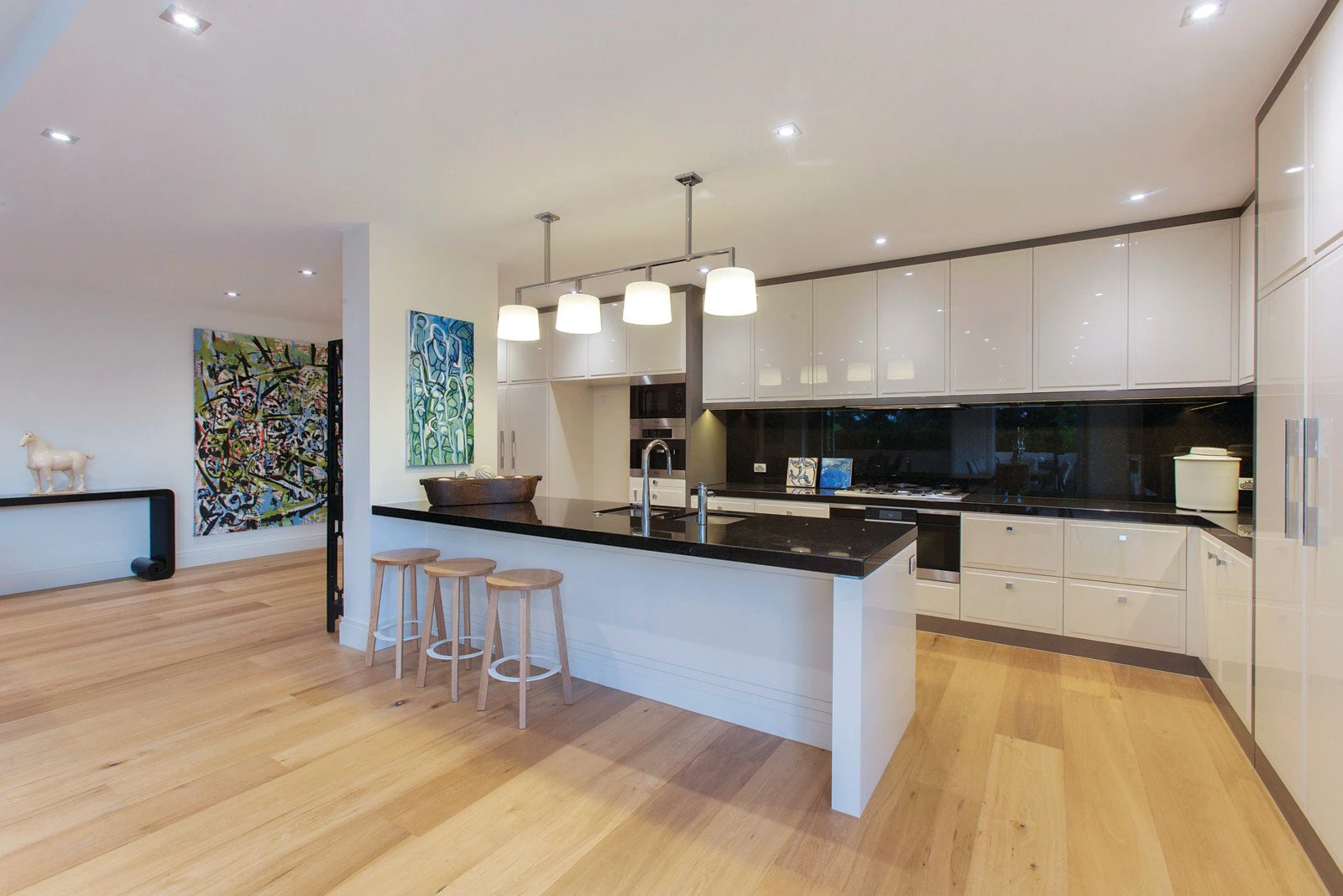 6/11 Trawalla Avenue, Toorak, VIC