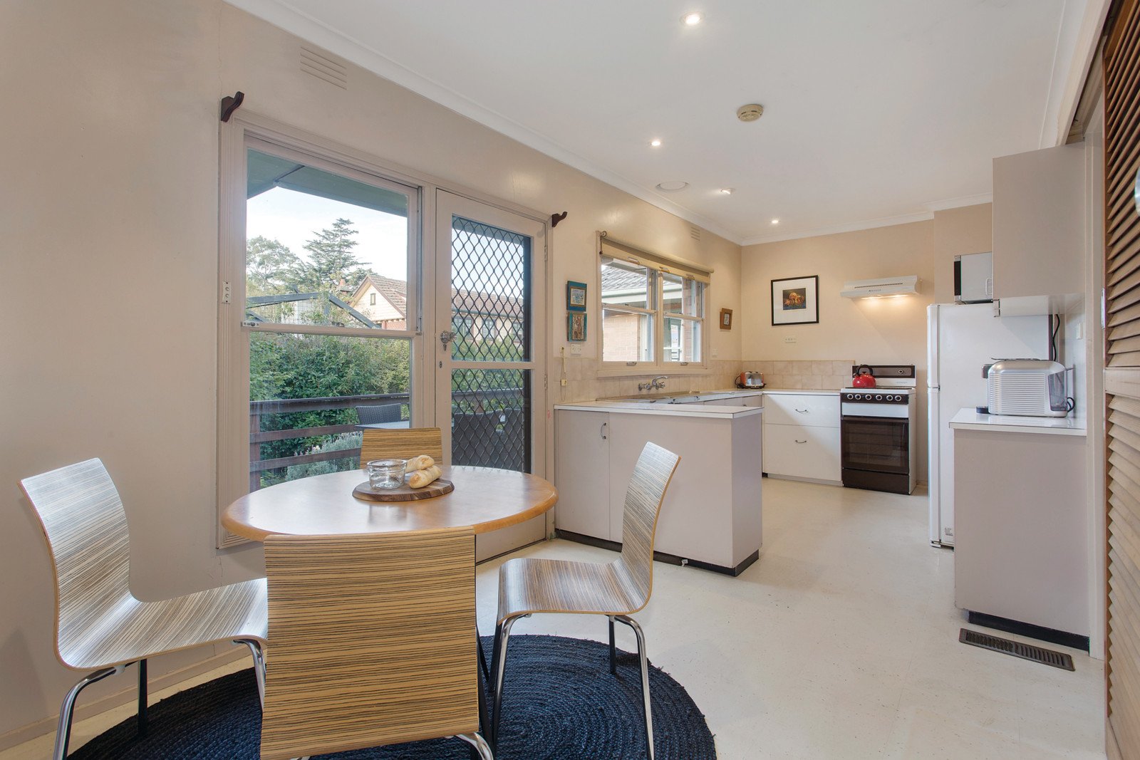 30 Serpentine Street, Mont Albert - Thumbnail 5