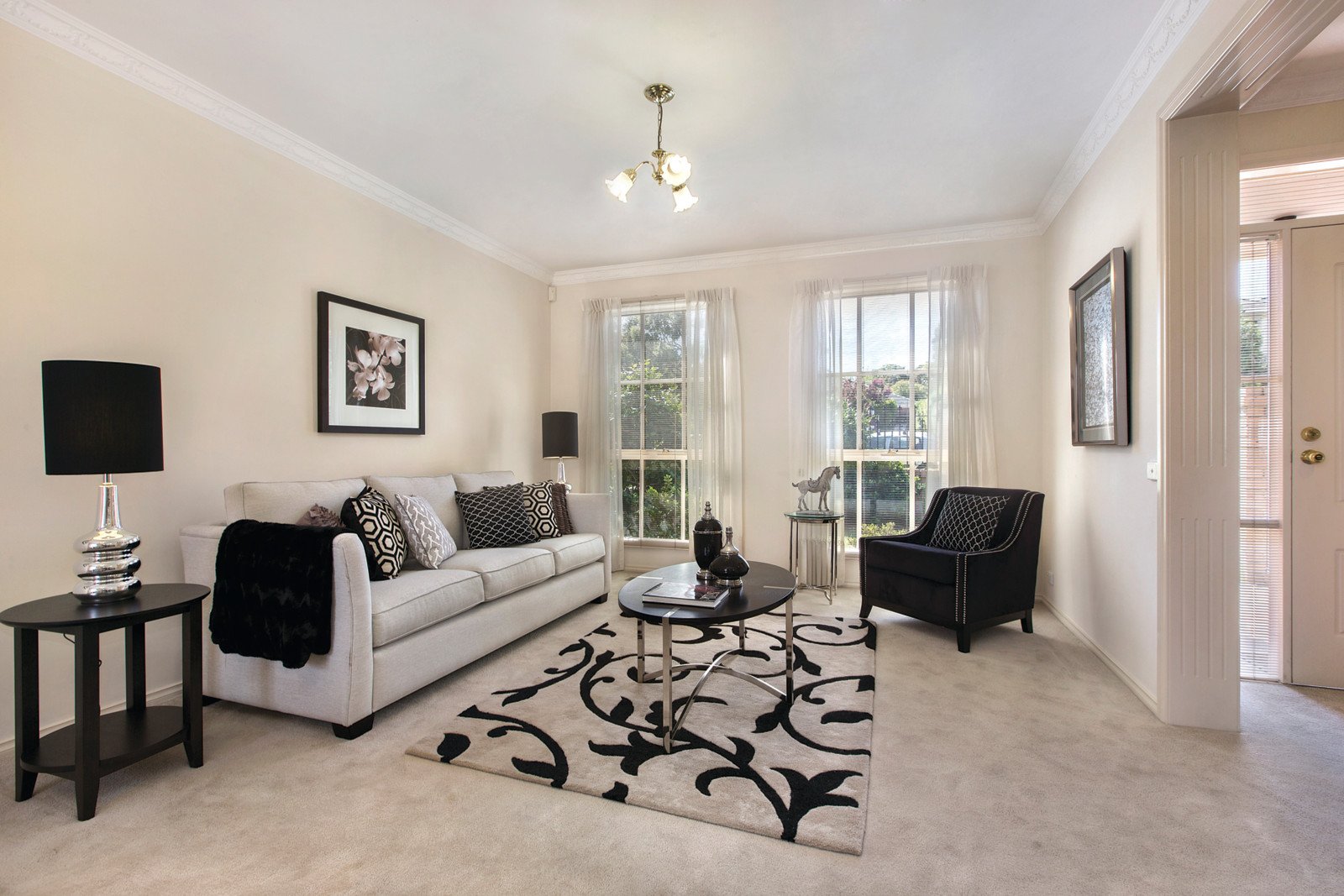2/11 Yerrin Street, Balwyn - Thumbnail 4