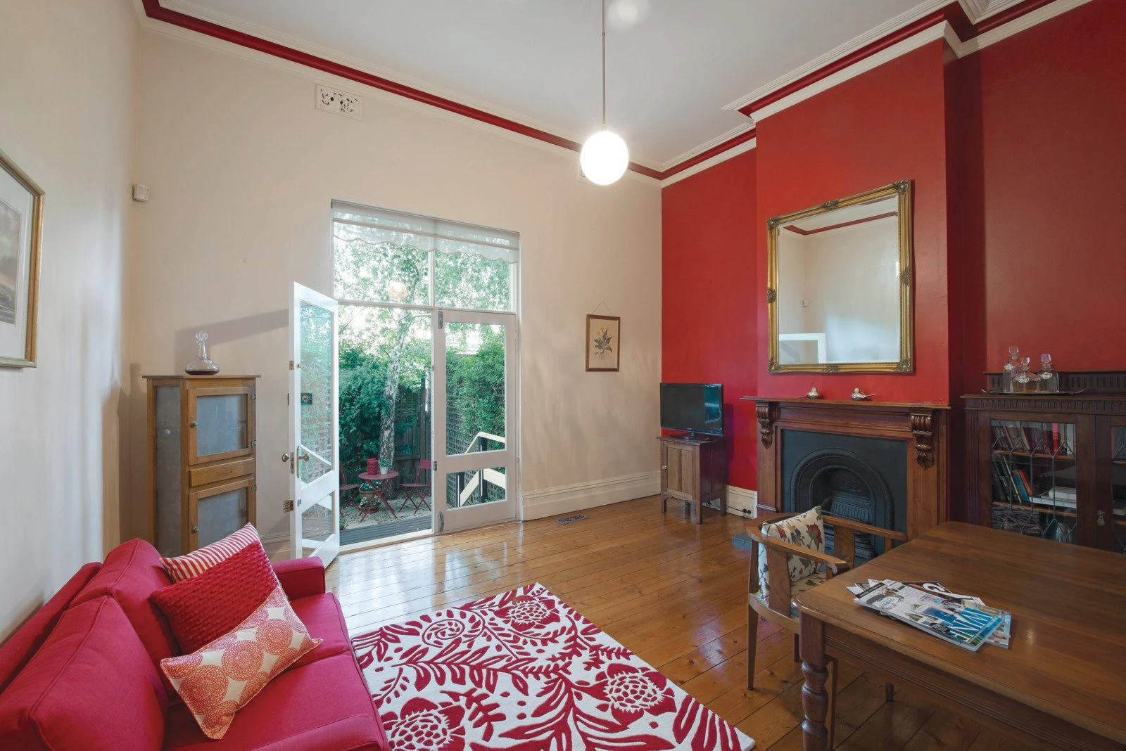 6 Middlesex Road, Surrey Hills, VIC
