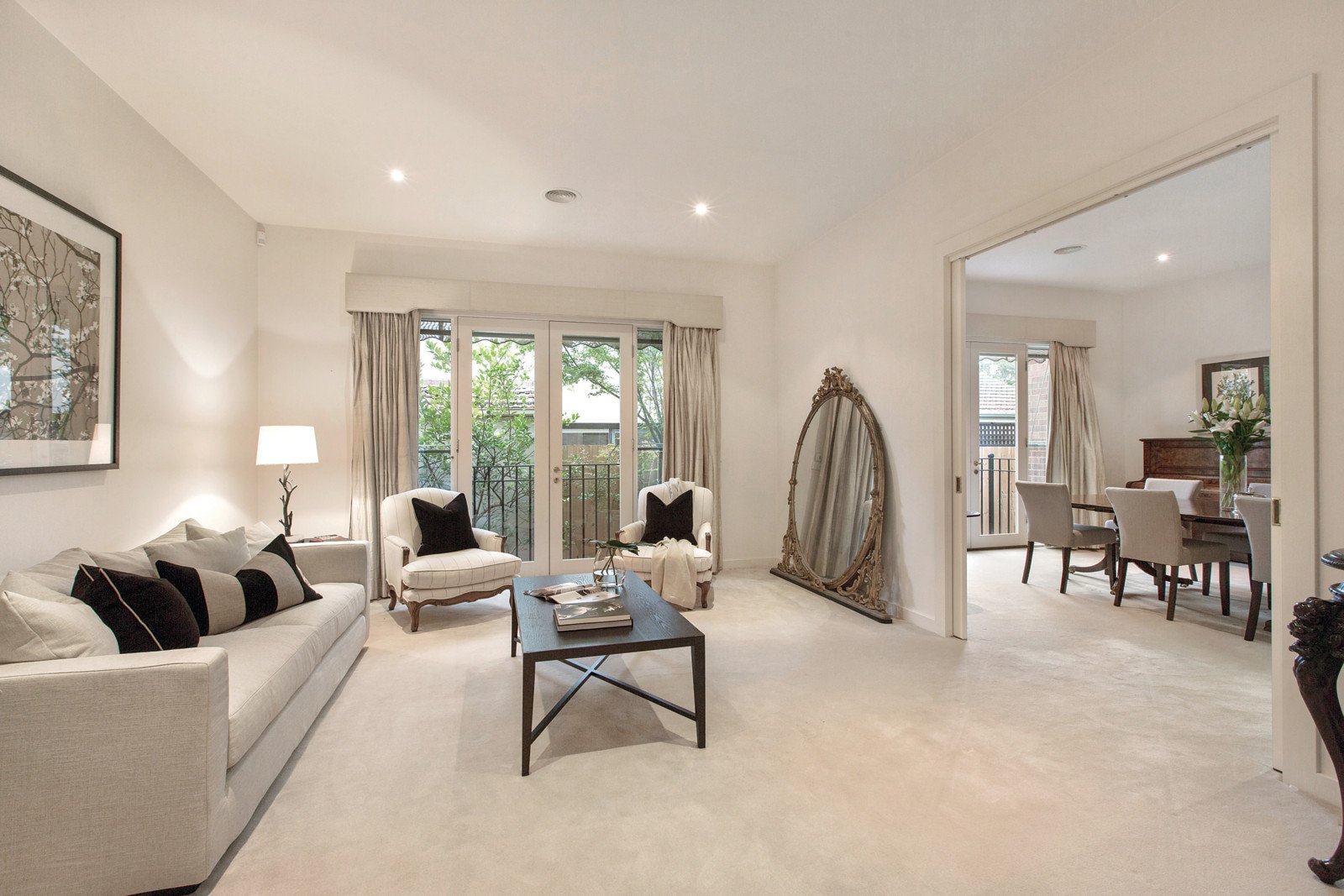 13 Springfield Avenue, Toorak - Thumbnail 4