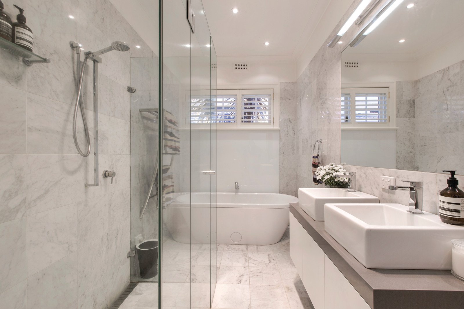 24 Ruabon Road, Toorak - Thumbnail 8