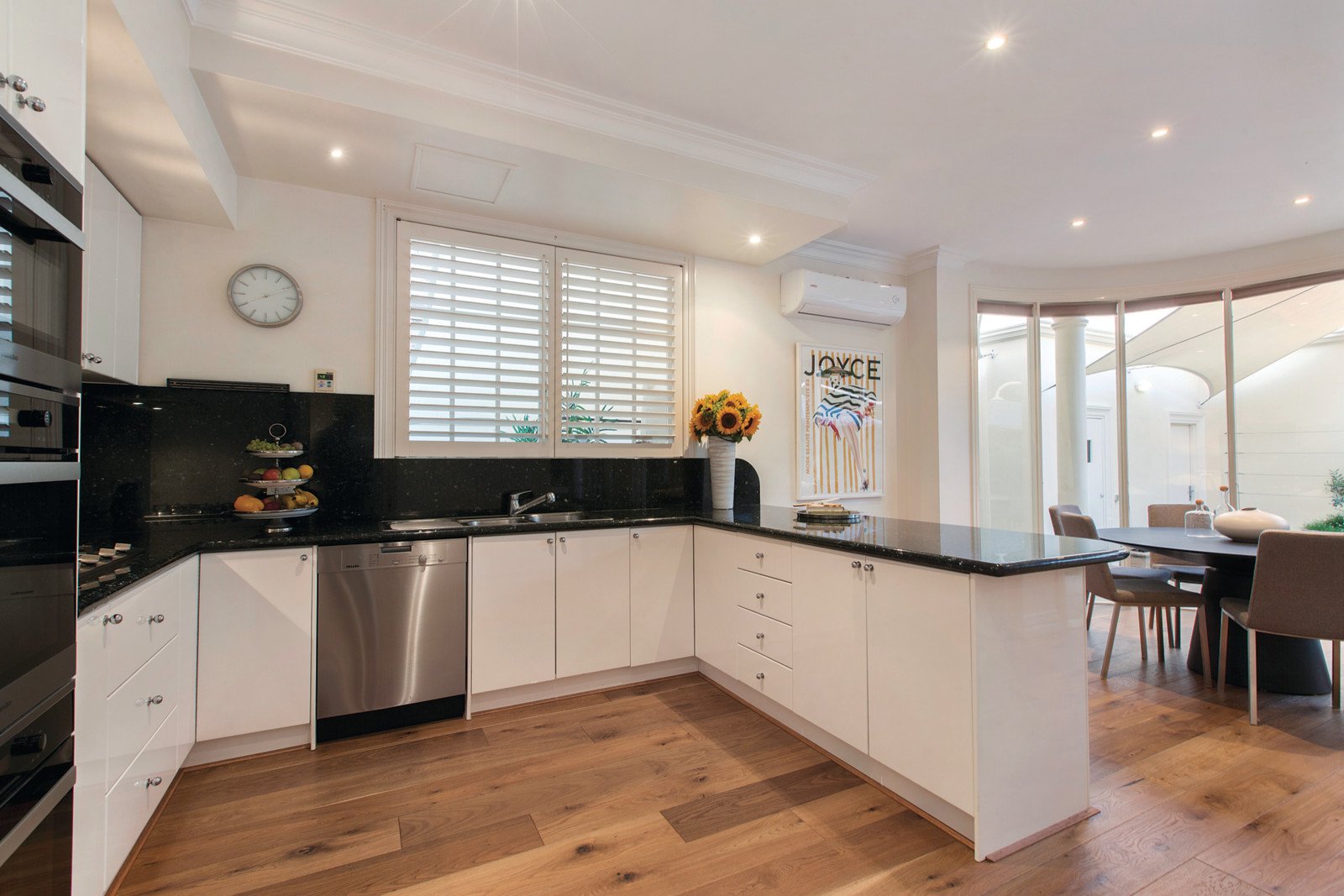 11 Collington Avenue, Brighton - Thumbnail 4