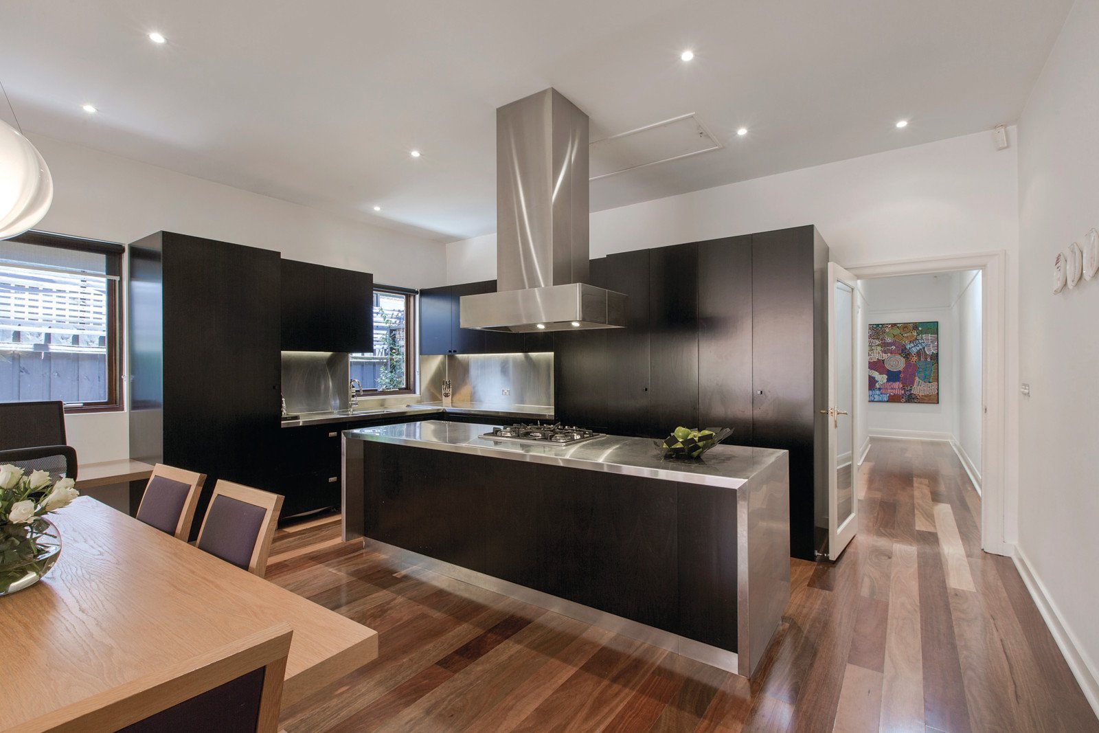 24 Ruabon Road, Toorak - Thumbnail 4