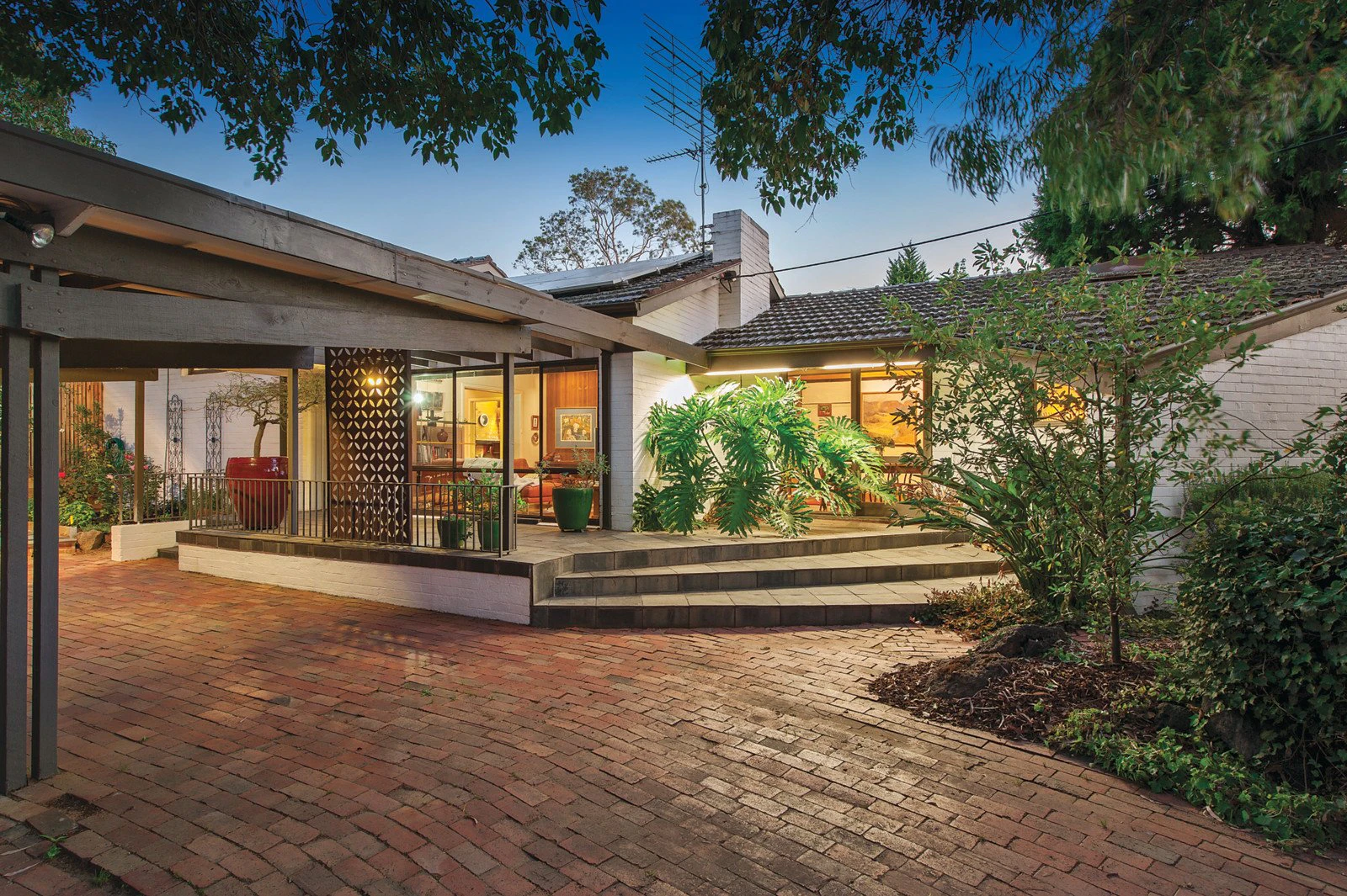 21 Trentwood Avenue, Balwyn North, VIC
