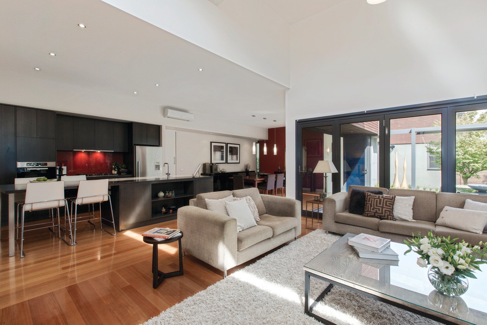92 Highfield Road, Canterbury - Thumbnail 3