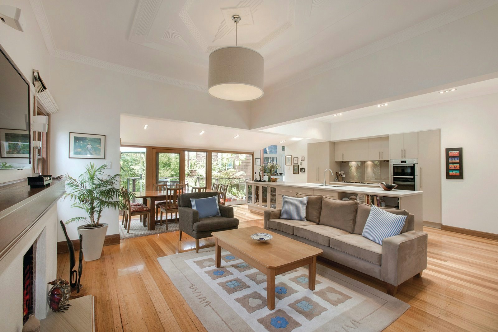 4 Marden Street, Canterbury, VIC