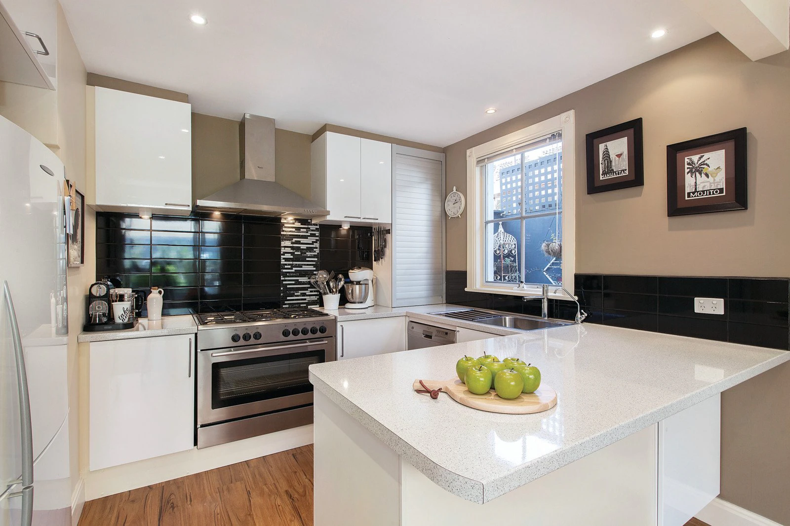 72 Manning Road, Malvern East, VIC