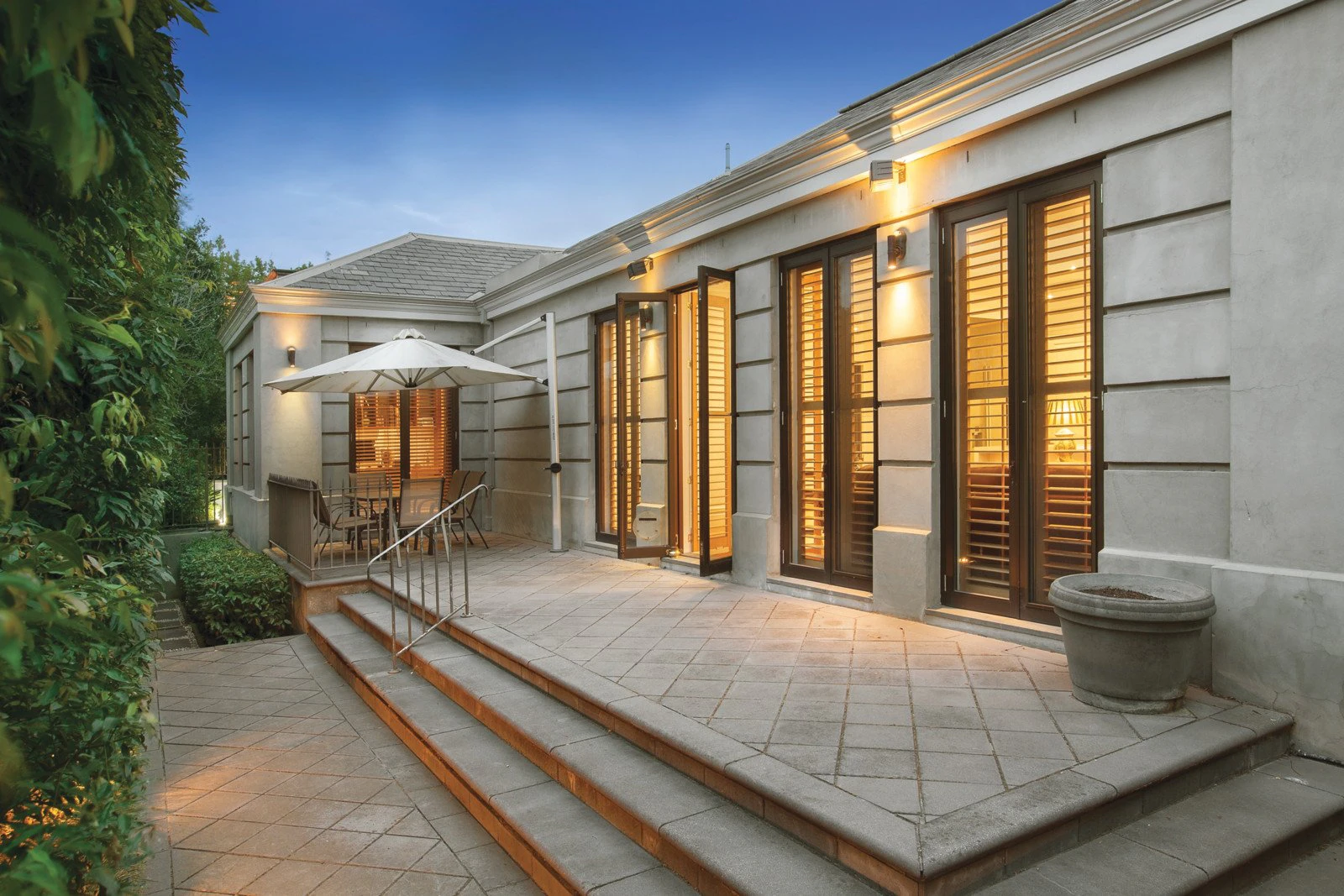 7E Woorigoleen Road, Toorak, VIC