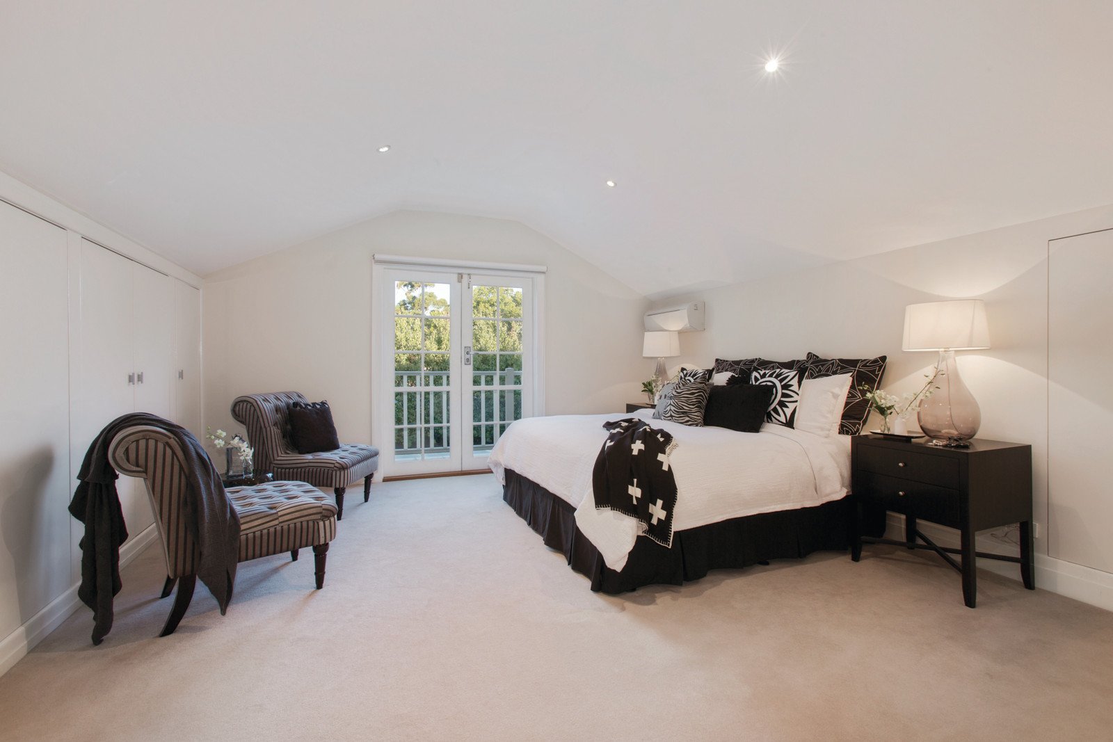 39 Charles Street, Glen Iris - Thumbnail 3