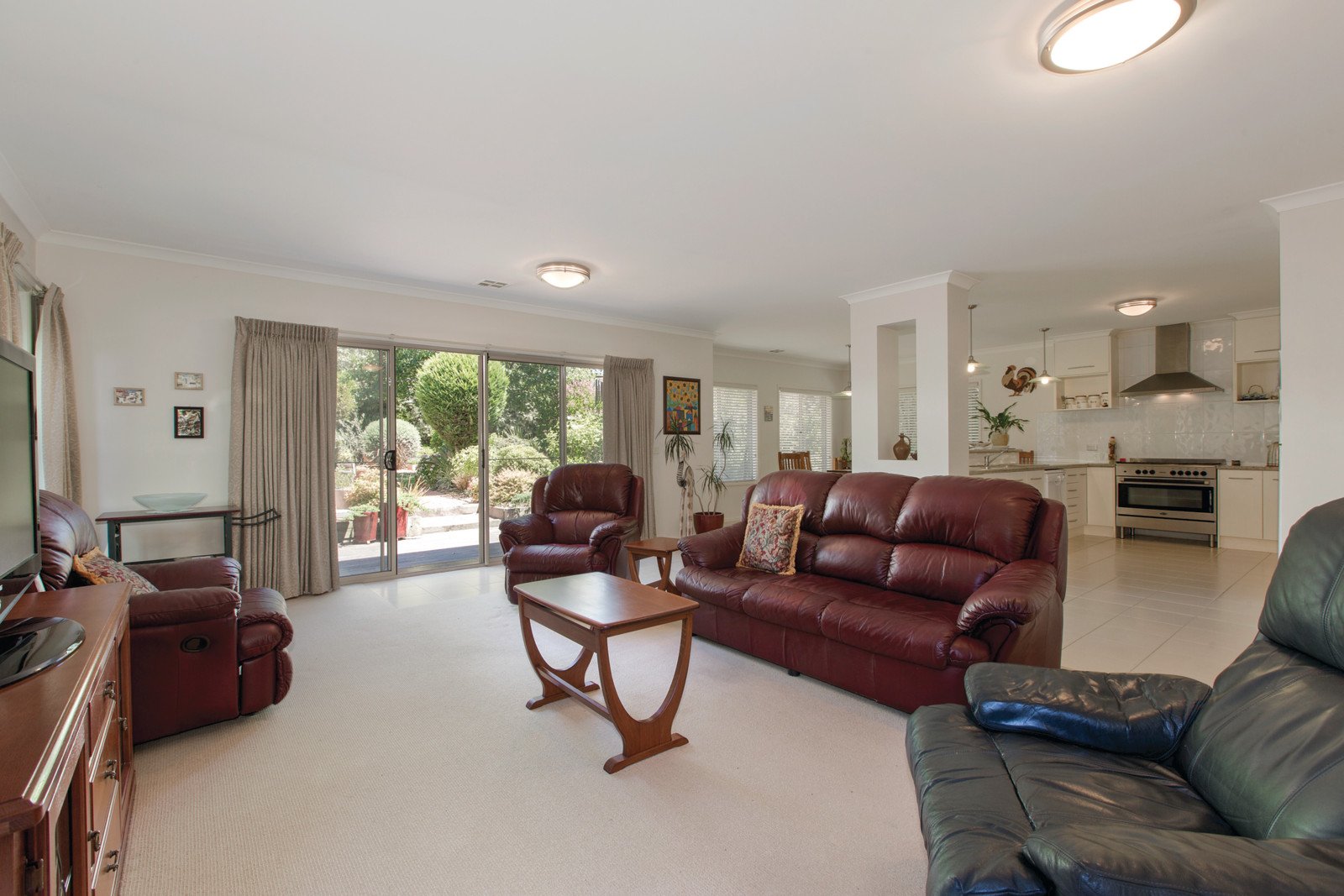 14 Ferndale Road, Glen Iris - Thumbnail 3
