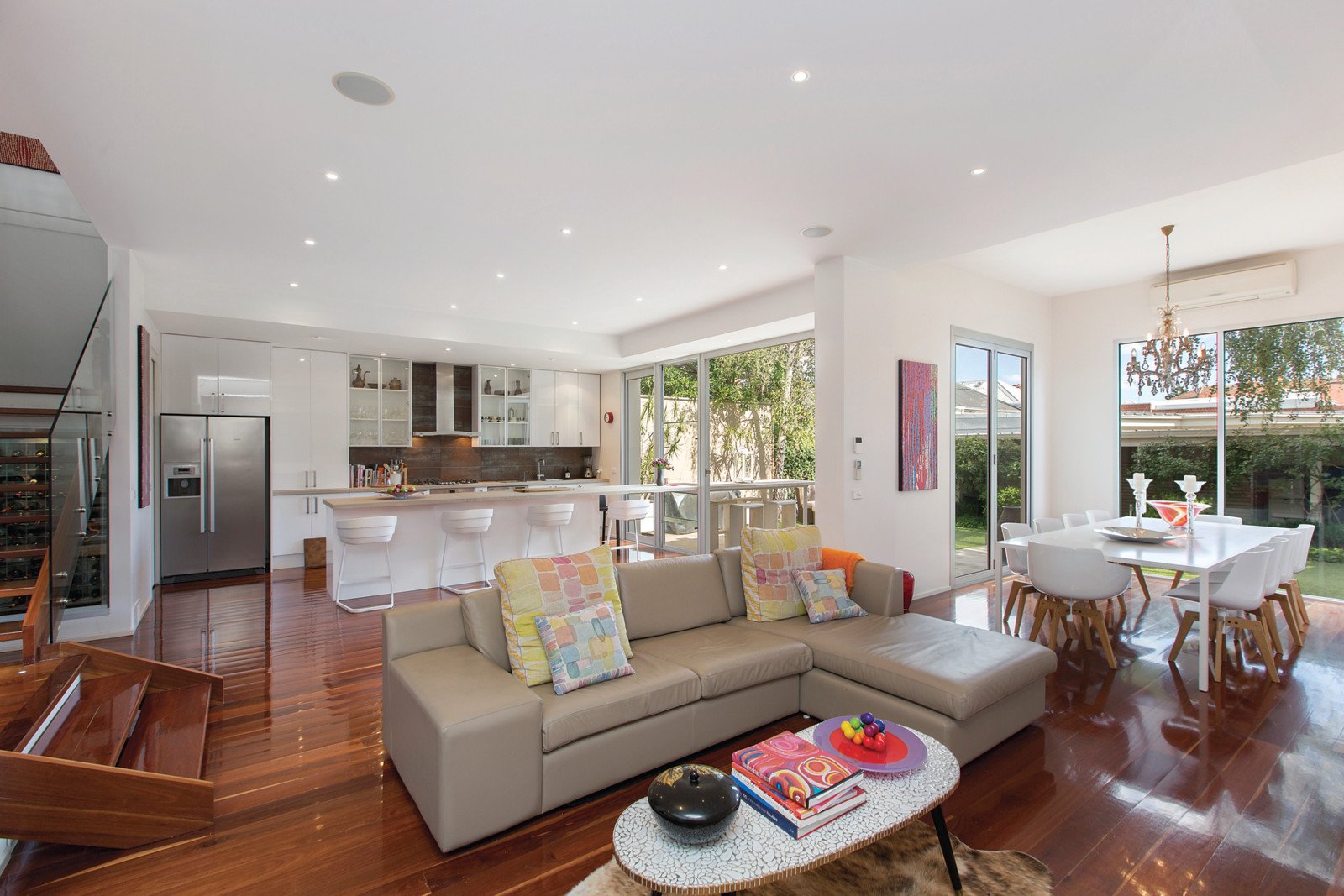 16 Evandale Road, Malvern - Thumbnail 2