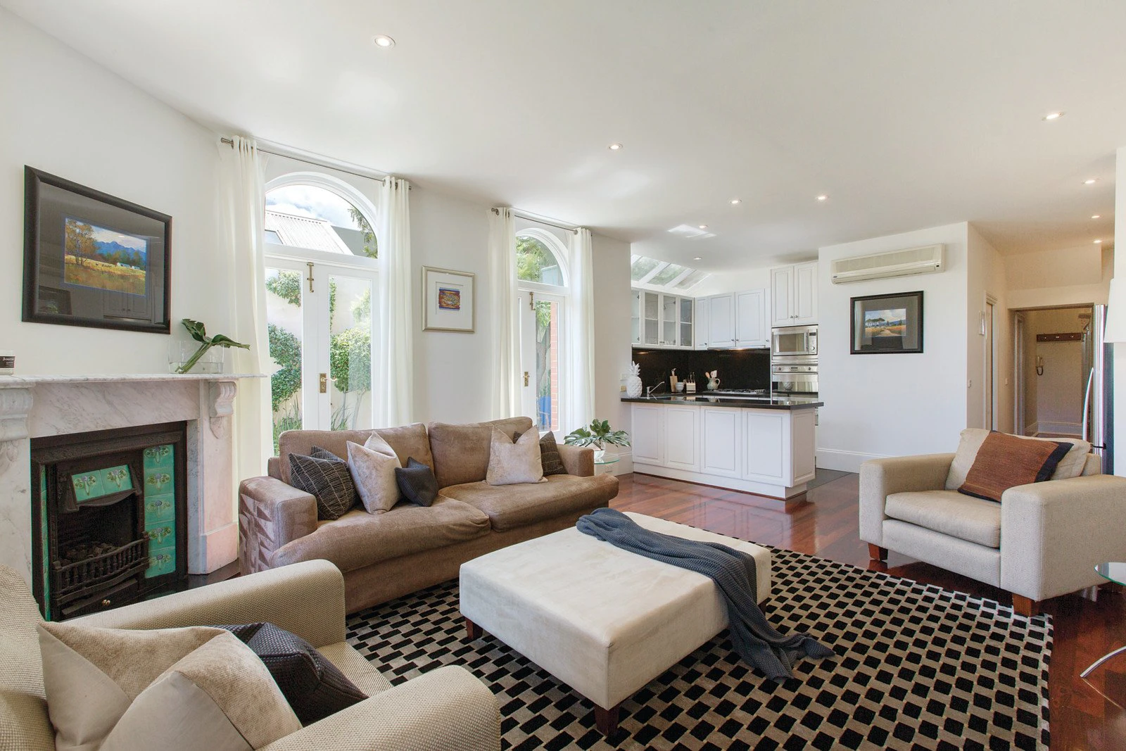 346-348 Montague Street, Albert Park, VIC