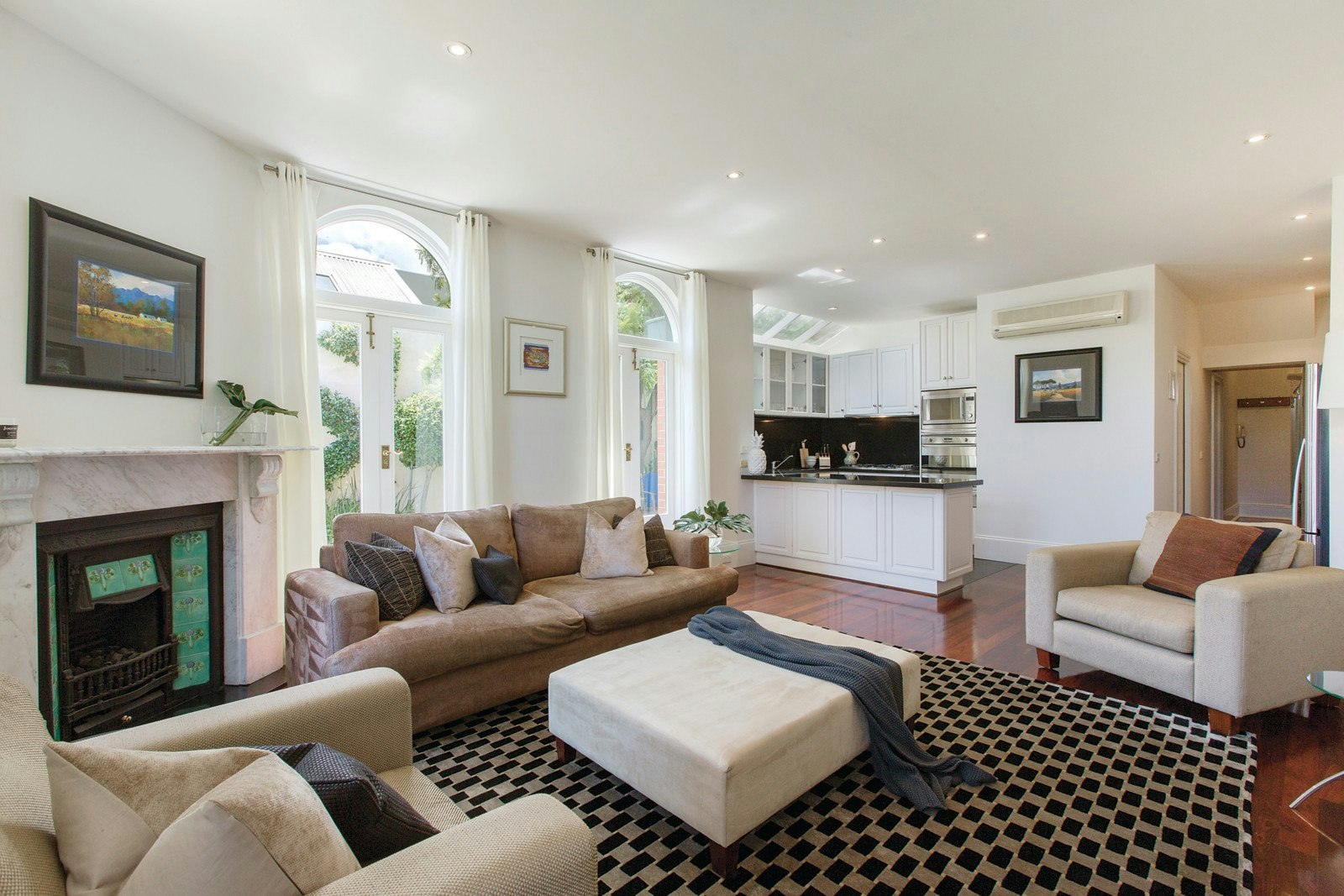 346-348 Montague Street, Albert Park, VIC