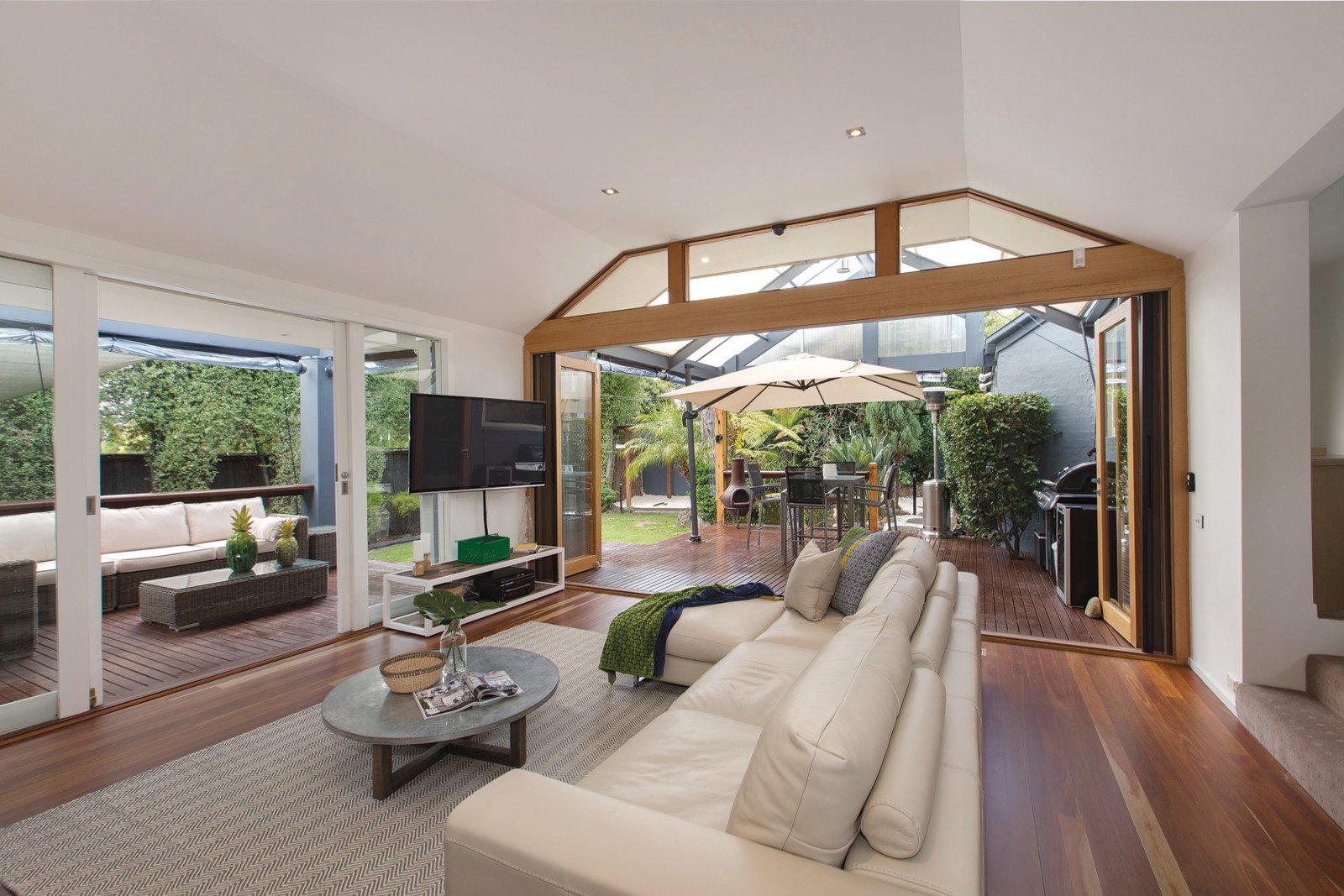 36 Bourne Road, Glen Iris - Thumbnail 2
