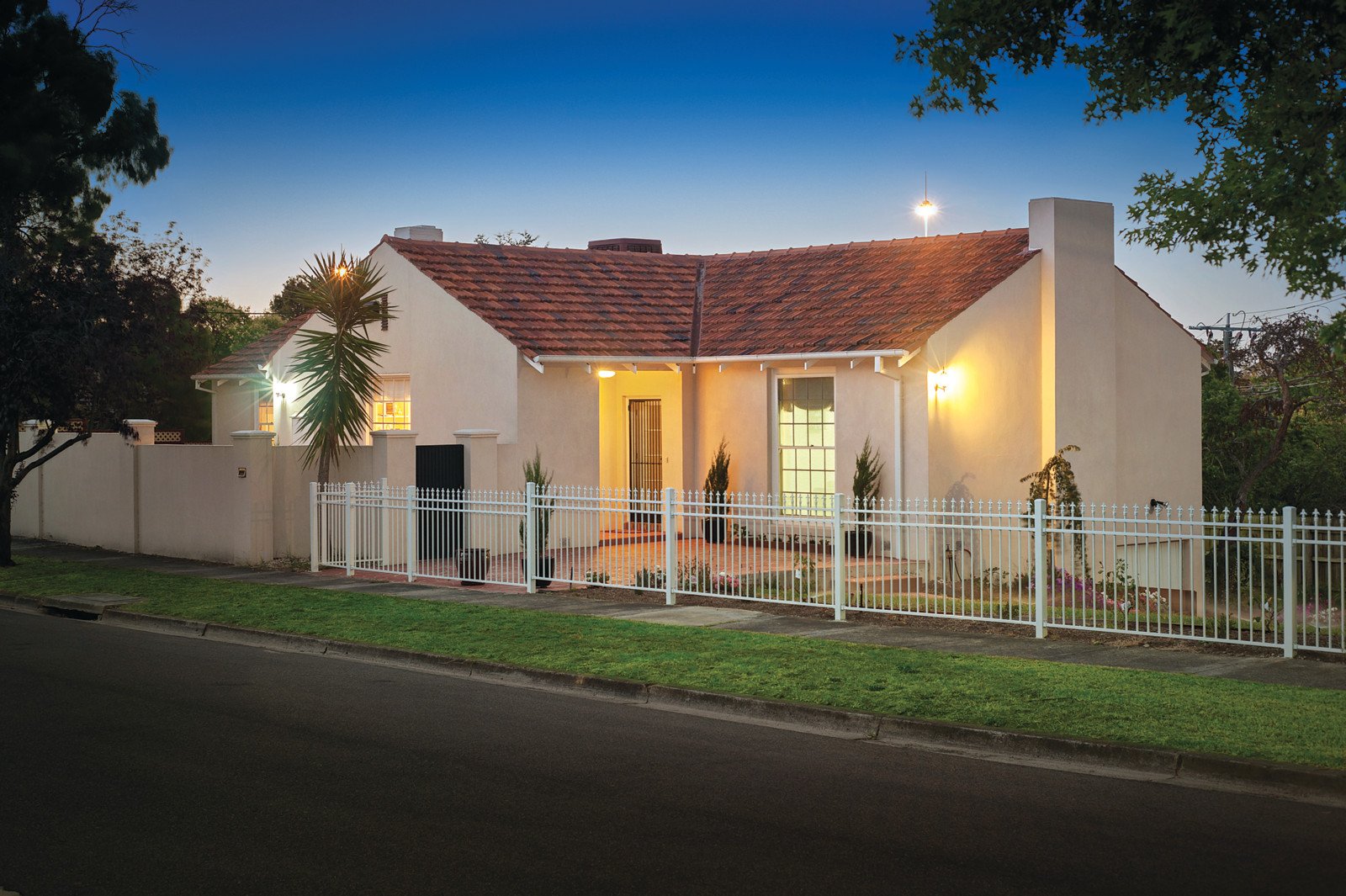 1 Page Avenue, Kew East - Thumbnail 6