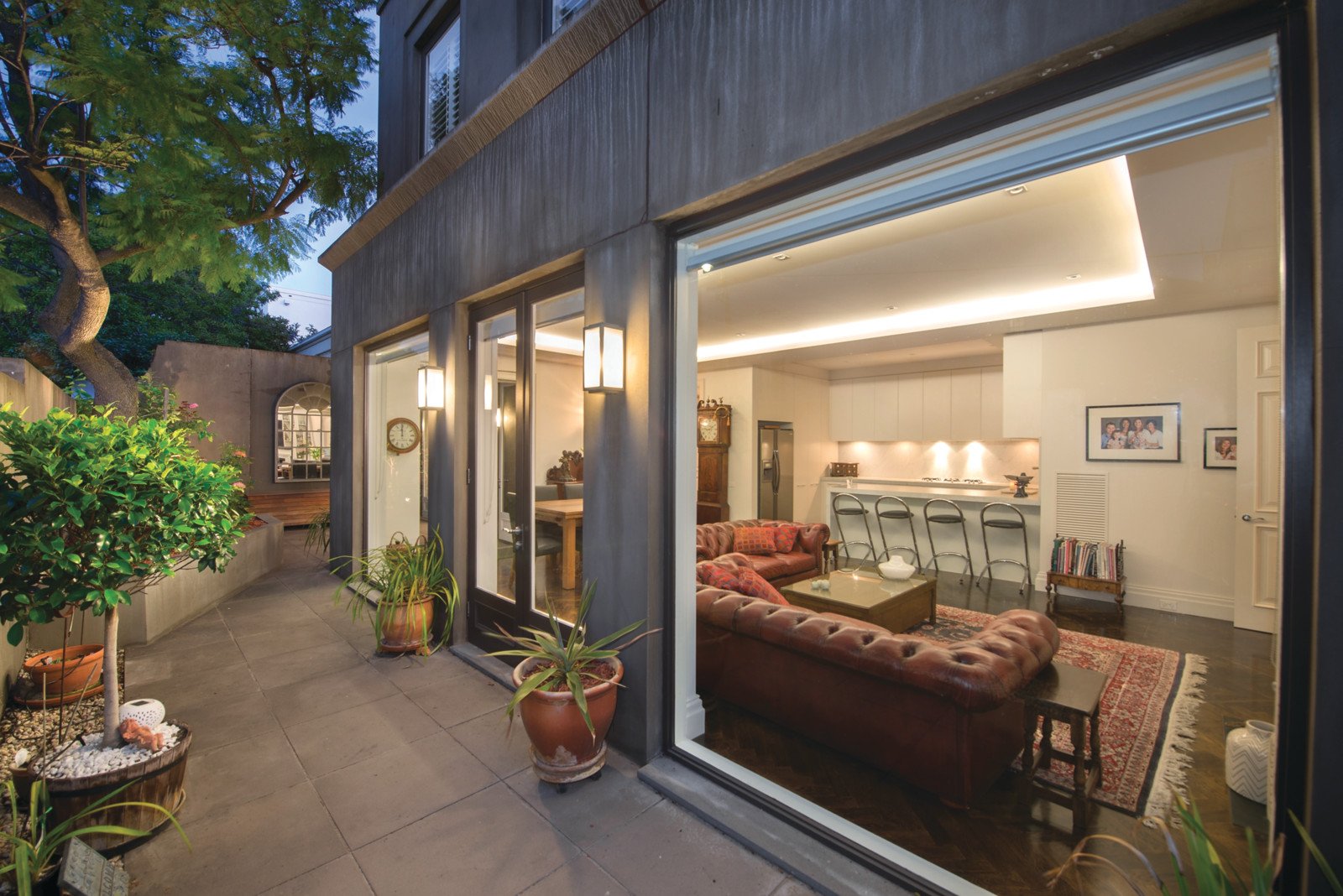 1/2a Ormsby Grove, Toorak - Thumbnail 3