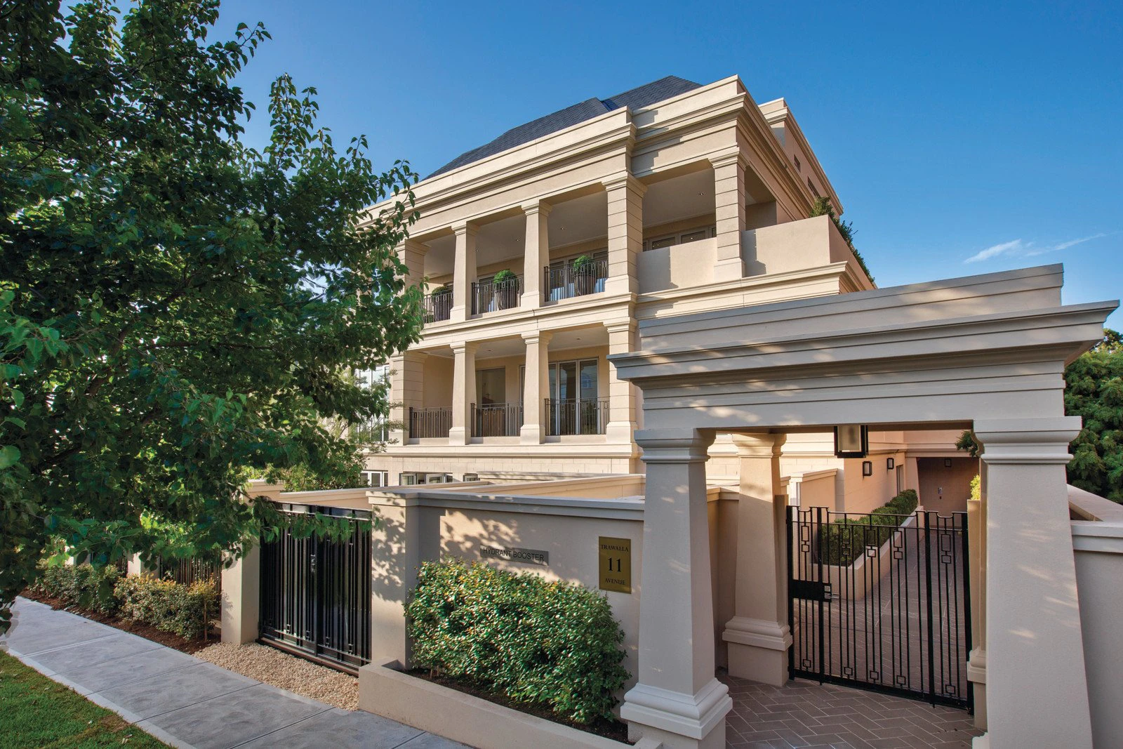 4/11 Trawalla Avenue, Toorak, VIC
