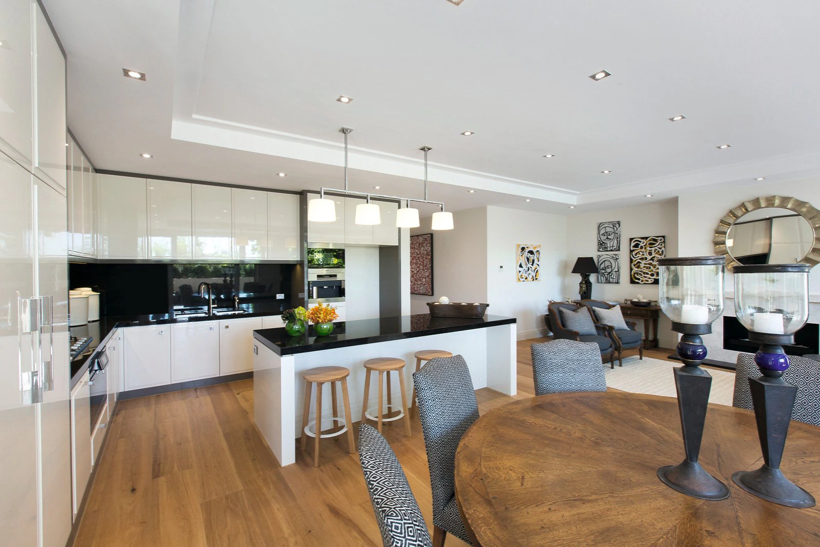 4/11 Trawalla Avenue, Toorak, VIC