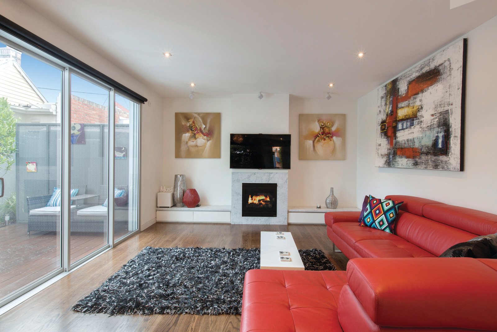 21 McCormack Street, Port Melbourne - Thumbnail 2