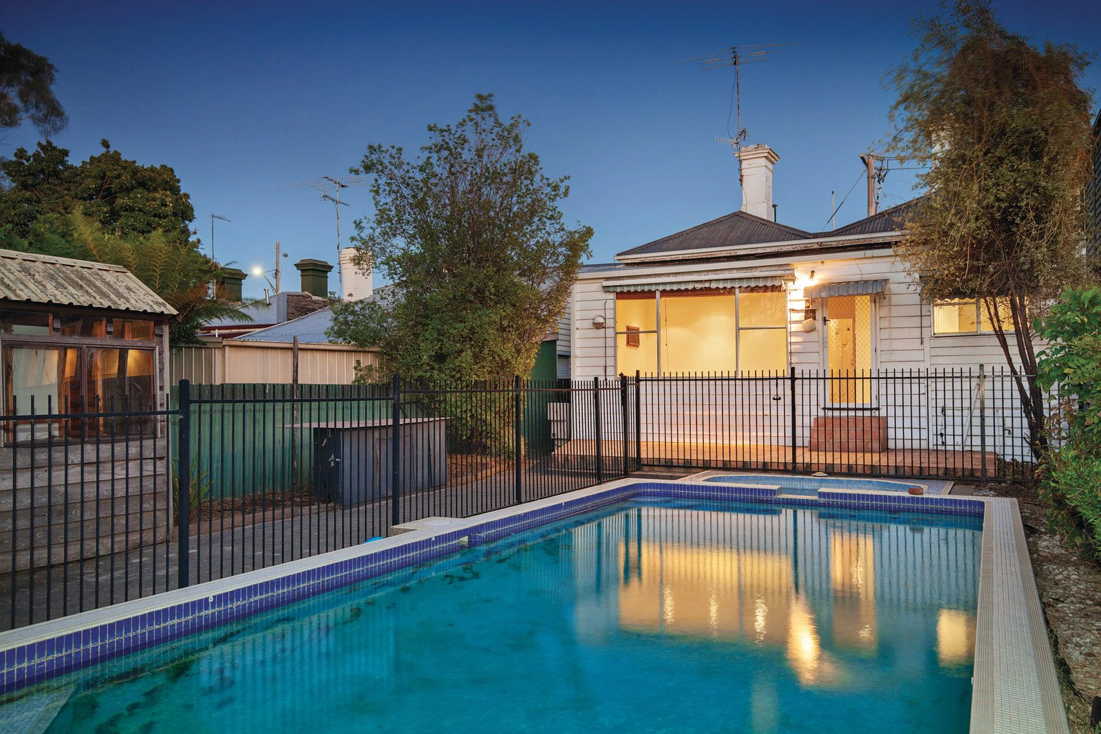 31 Mathoura Road, Toorak, VIC