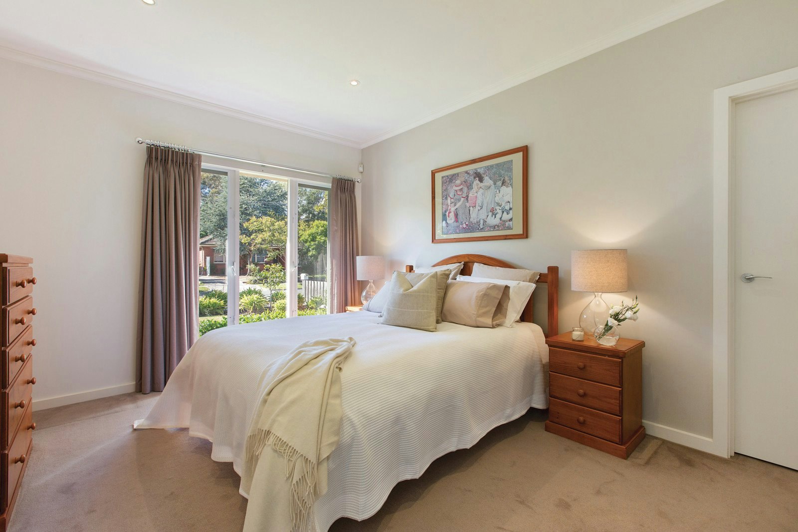 24 Nicholas Street, Ashburton, VIC