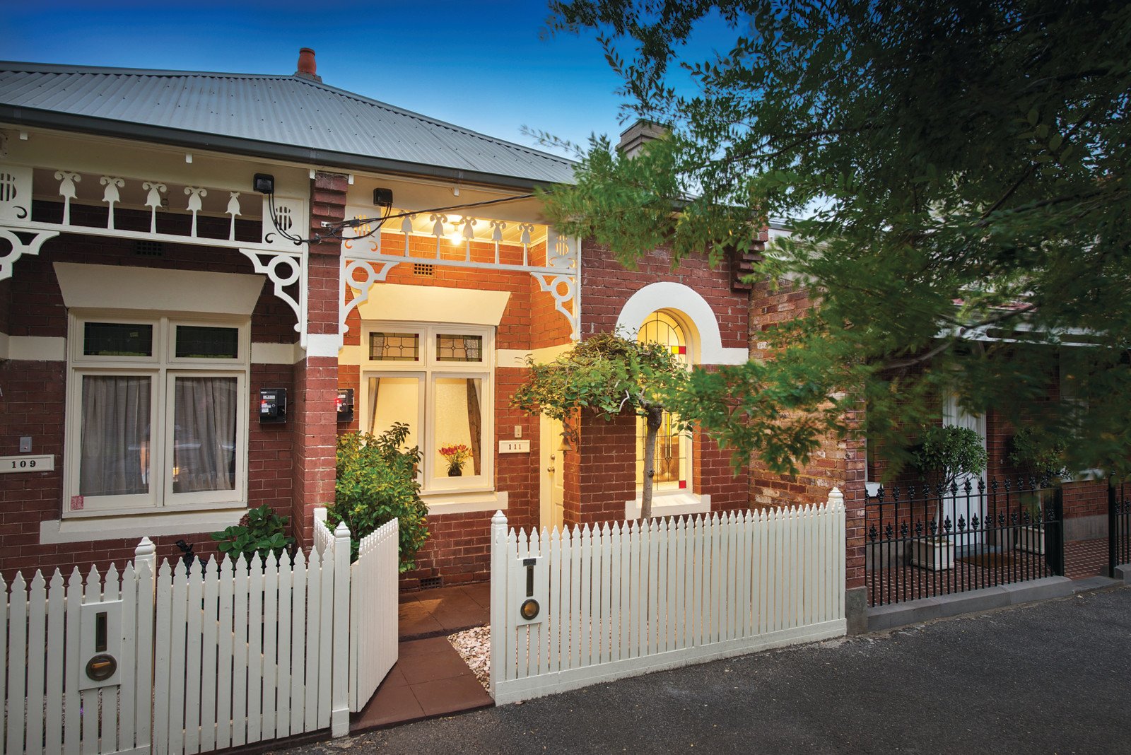 111 Raglan Street, South Melbourne - Thumbnail 2