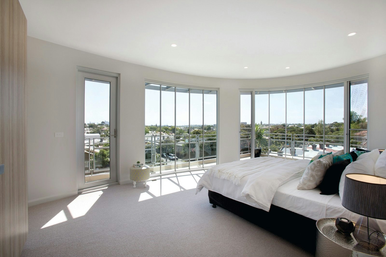 2A Campbell Grove, Hawthorn East, VIC