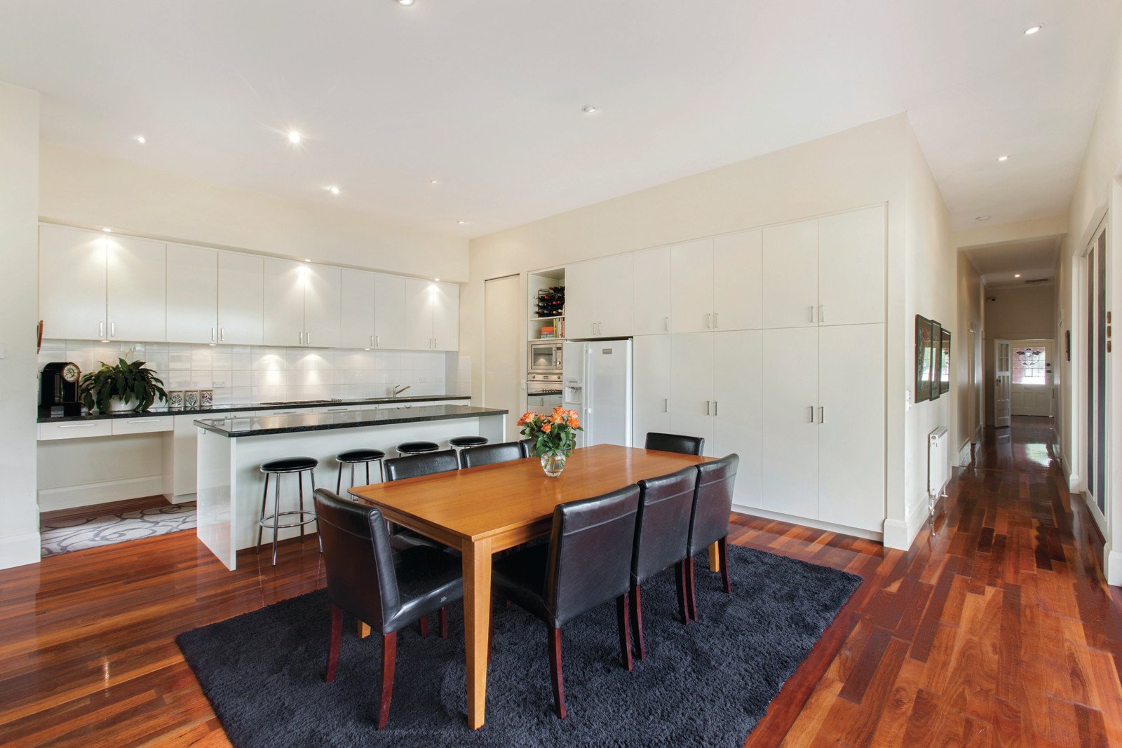 16 St Johns Avenue, Mont Albert - Thumbnail 6