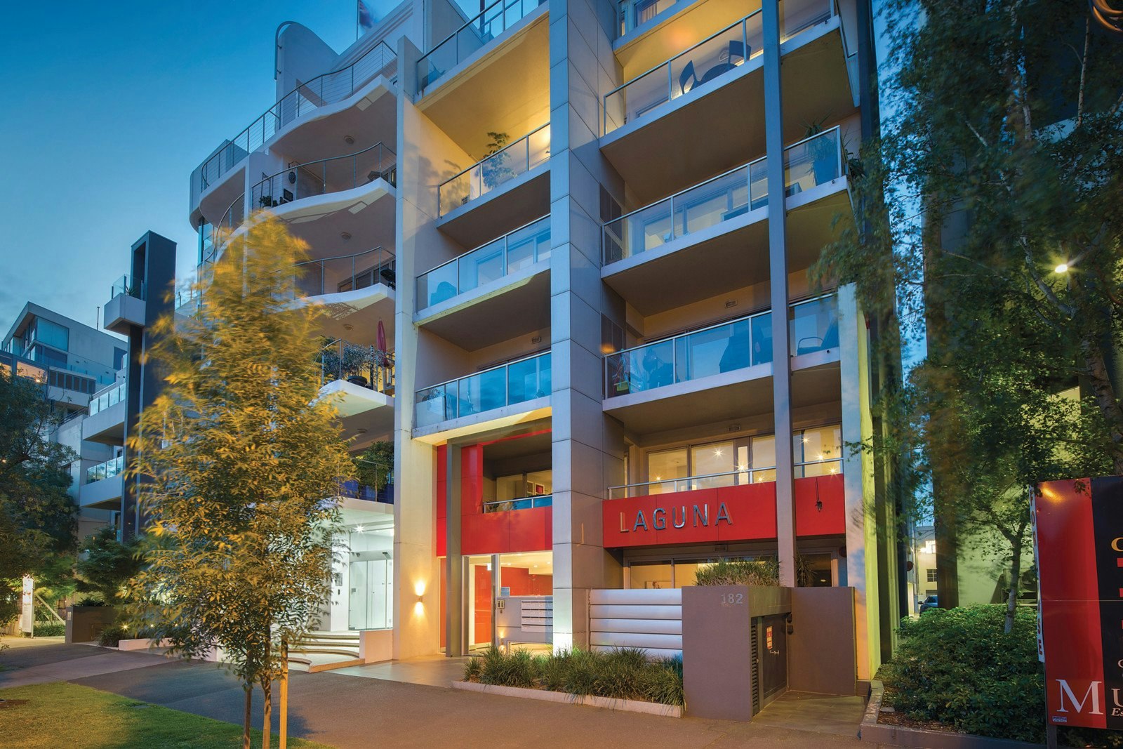 11/182 Albert Road, South Melbourne, VIC