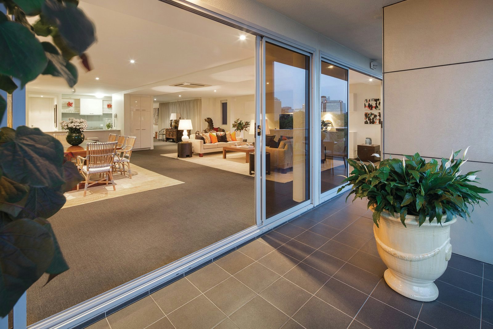 11/182 Albert Road, South Melbourne, VIC