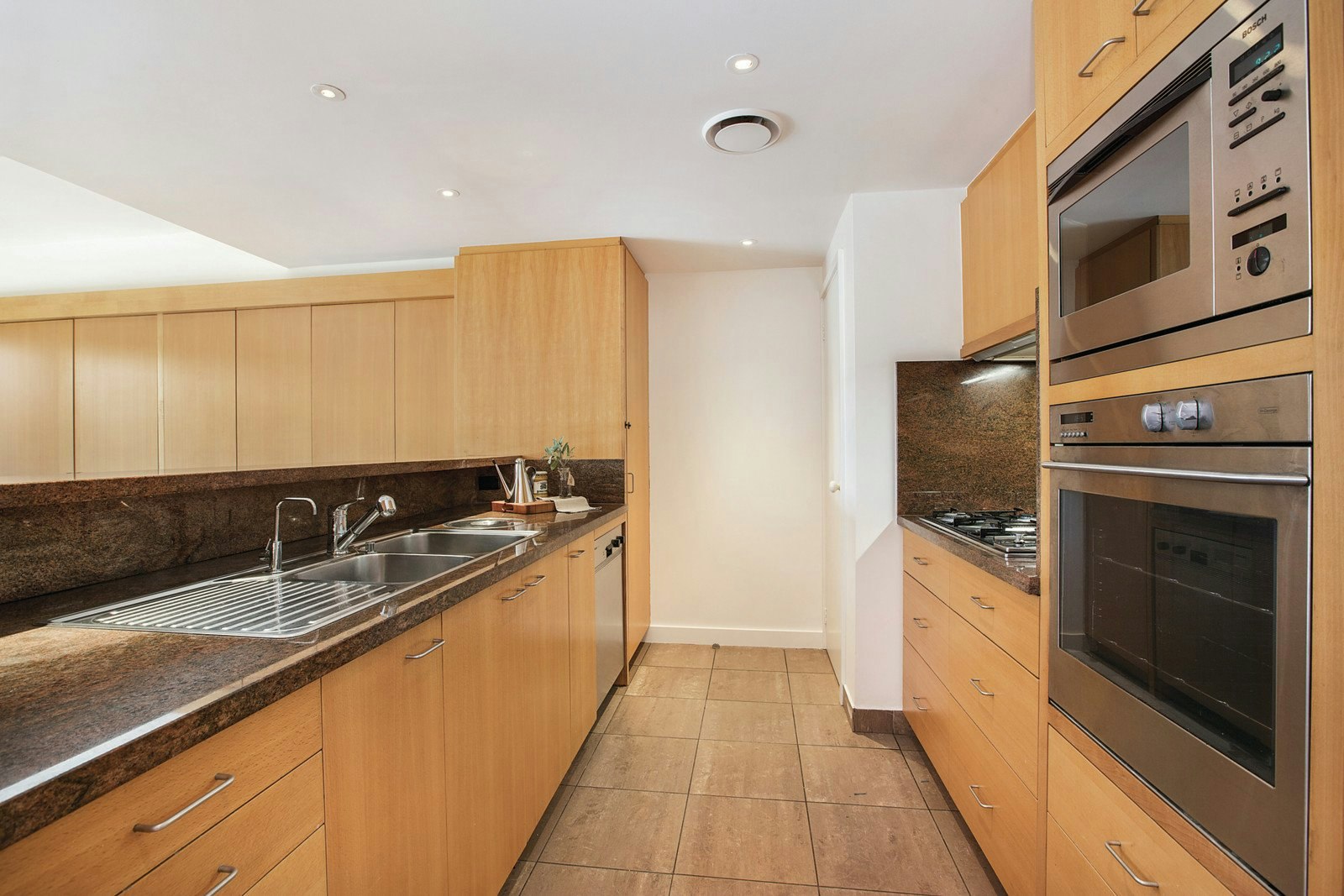 43 Chatsworth Road, Prahran, VIC