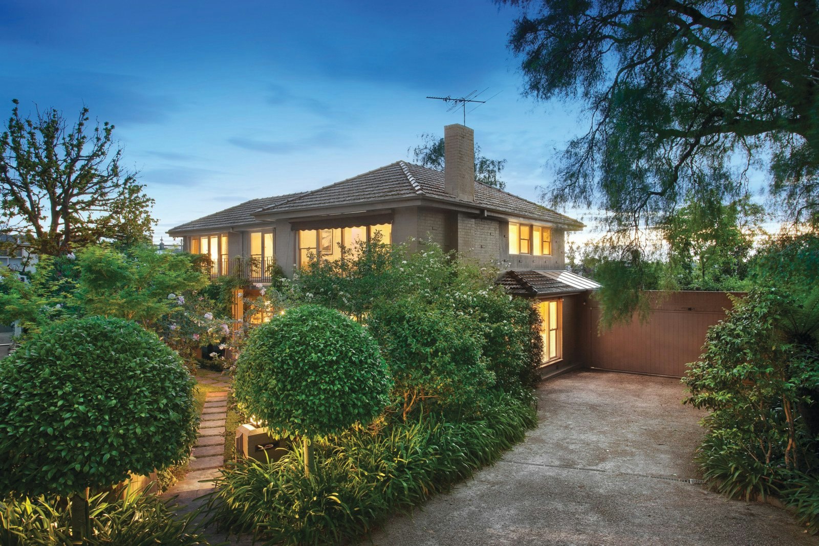 3 Kelmscott Road, Armadale, VIC