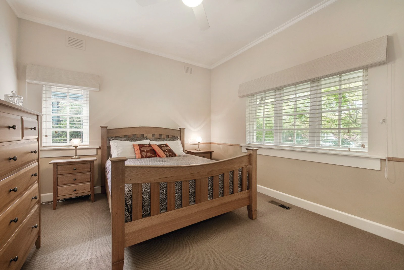 6 Olive Street, Malvern East, VIC