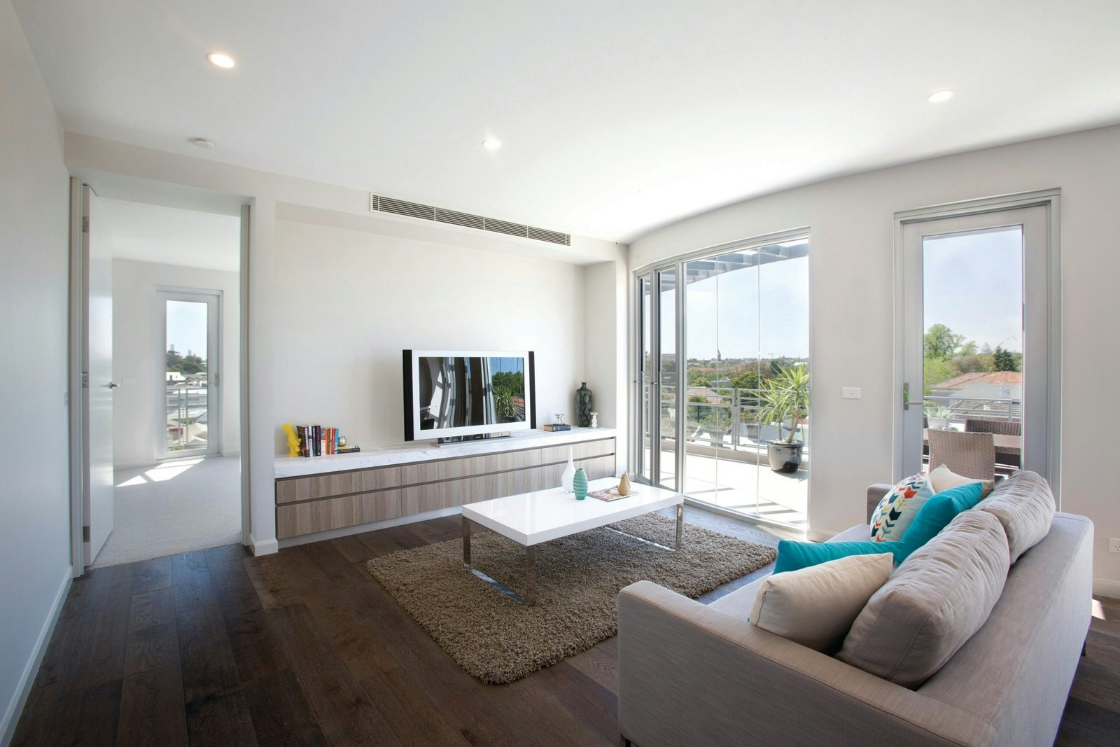 2A Campbell Grove, Hawthorn East, VIC