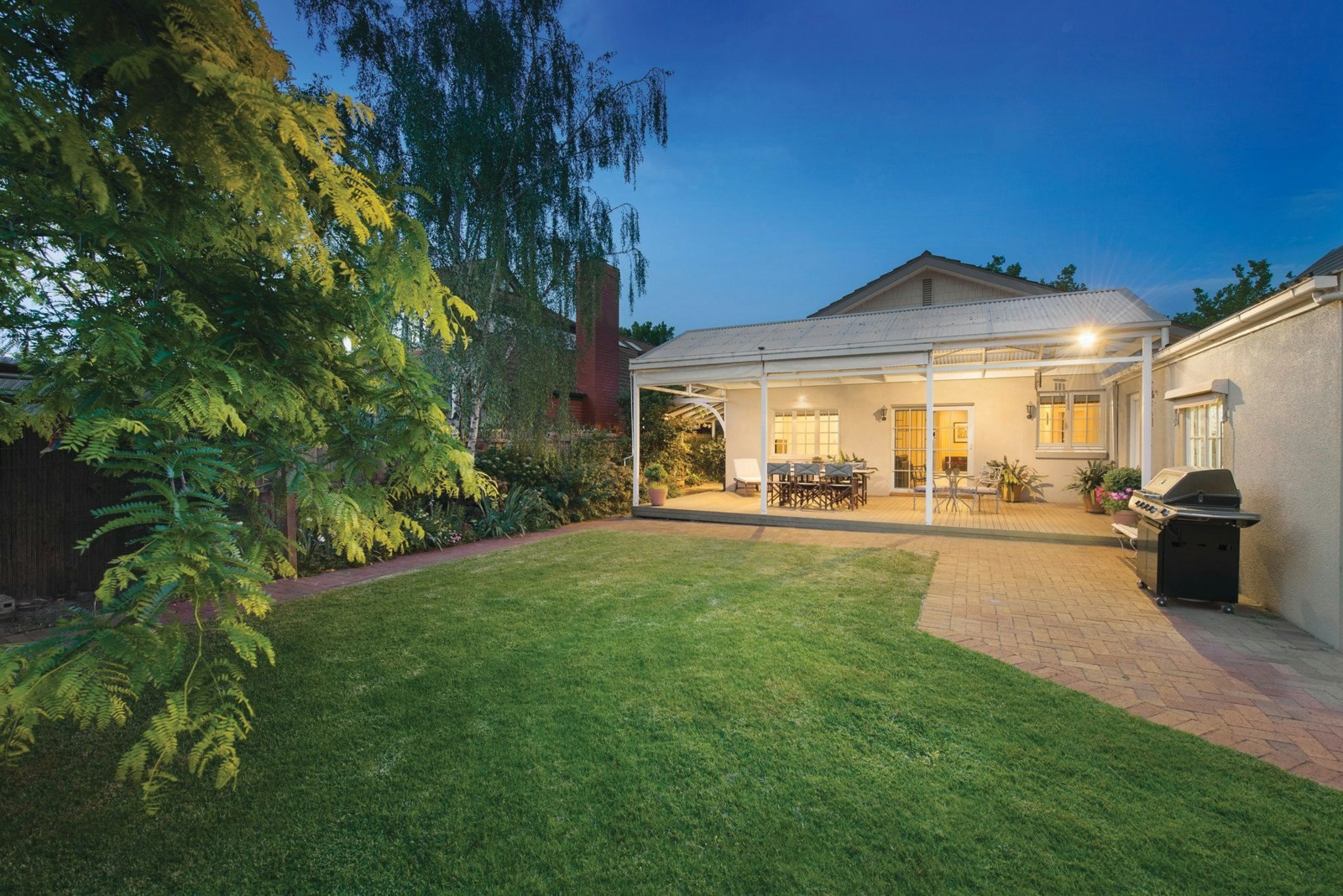 6 Olive Street, Malvern East, VIC