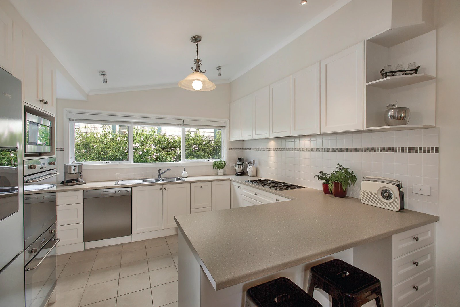 72 Croydon Road, Surrey Hills, VIC