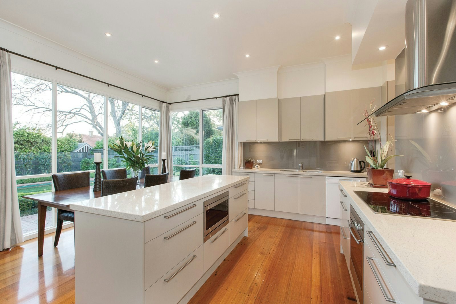 10 Currajong Avenue, Camberwell, VIC