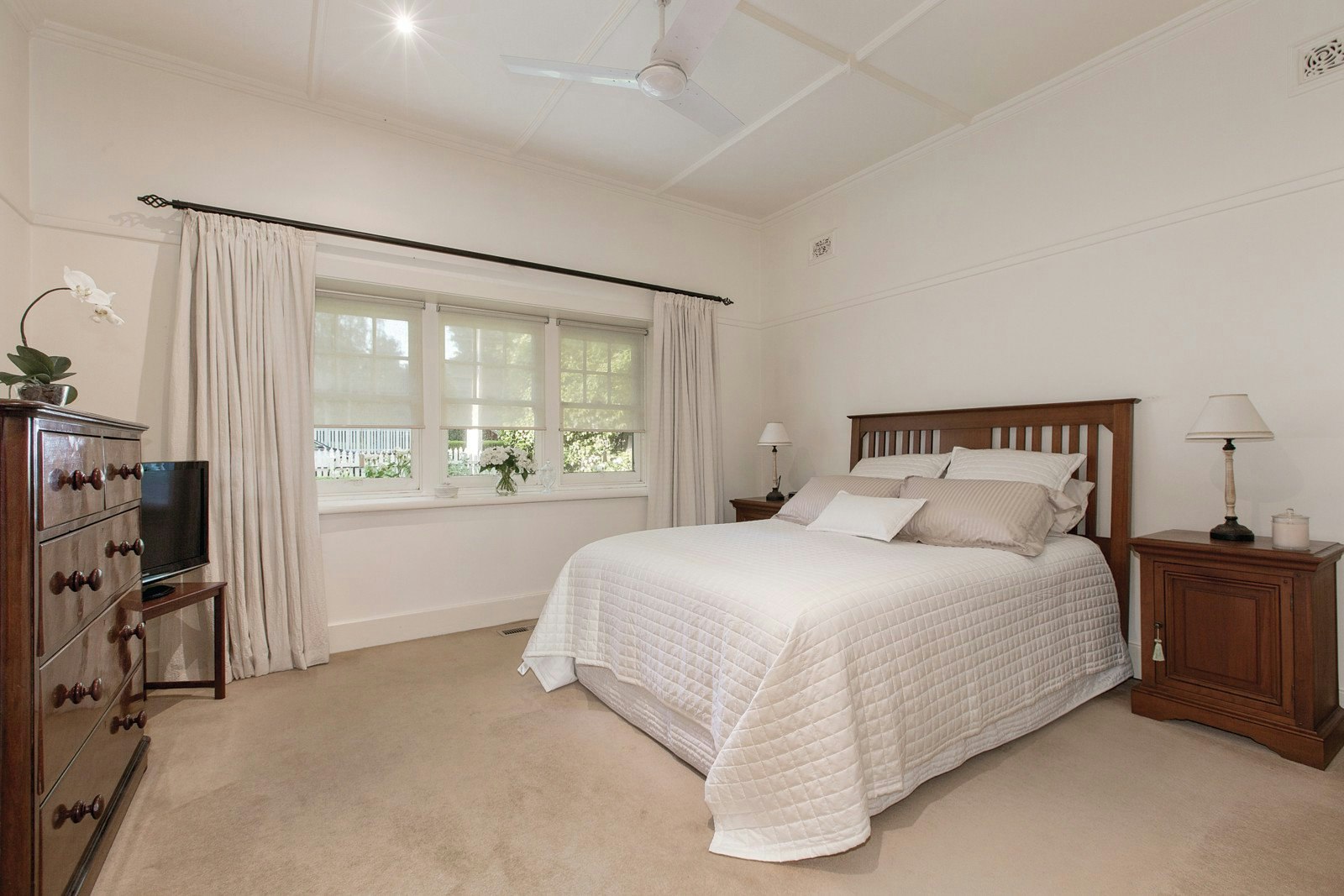 10 Currajong Avenue, Camberwell, VIC