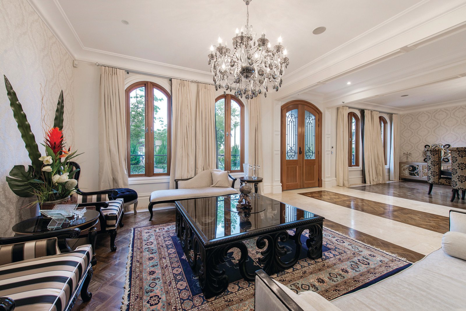 48 Hillside Parade, Glen Iris - Thumbnail 3