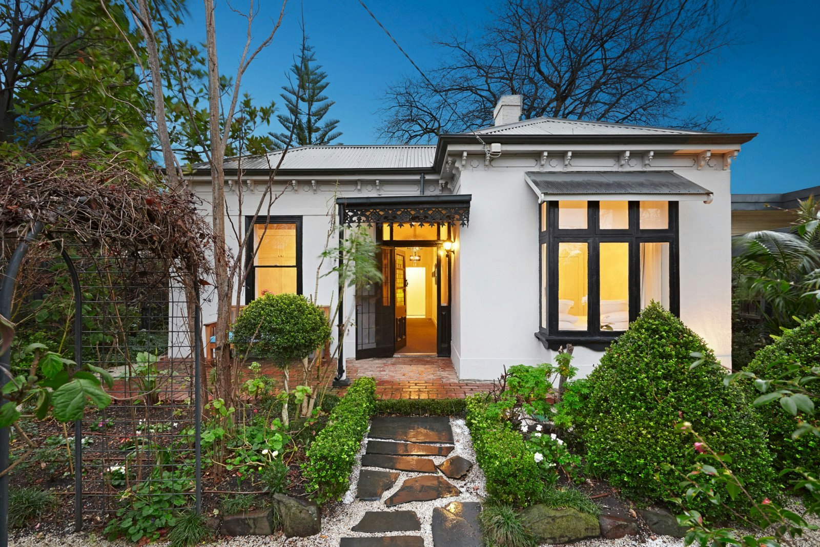 12 Osborne Close, Brighton, VIC