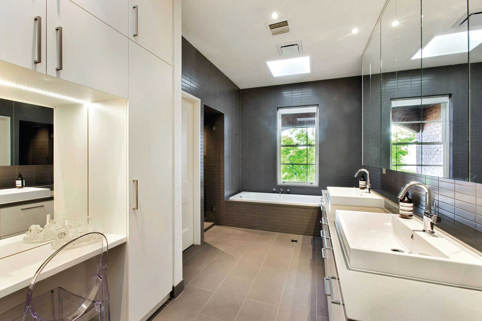 17A Auburn Grove, Armadale, VIC