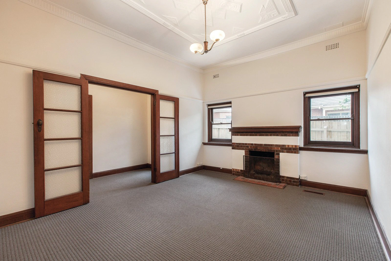 9 Berwick Street, Camberwell, VIC
