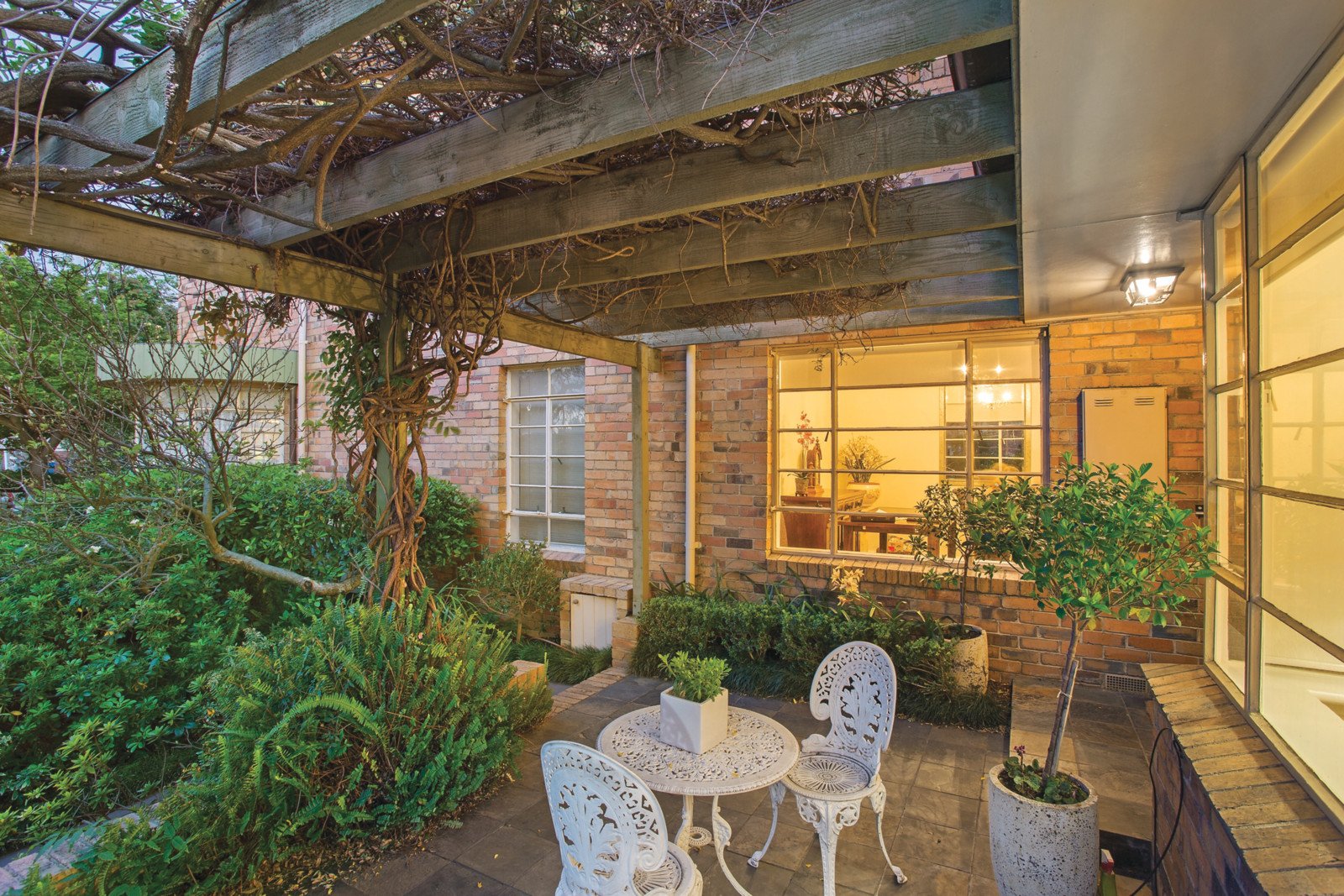 8 Corsewall Close, Hawthorn - Thumbnail 6