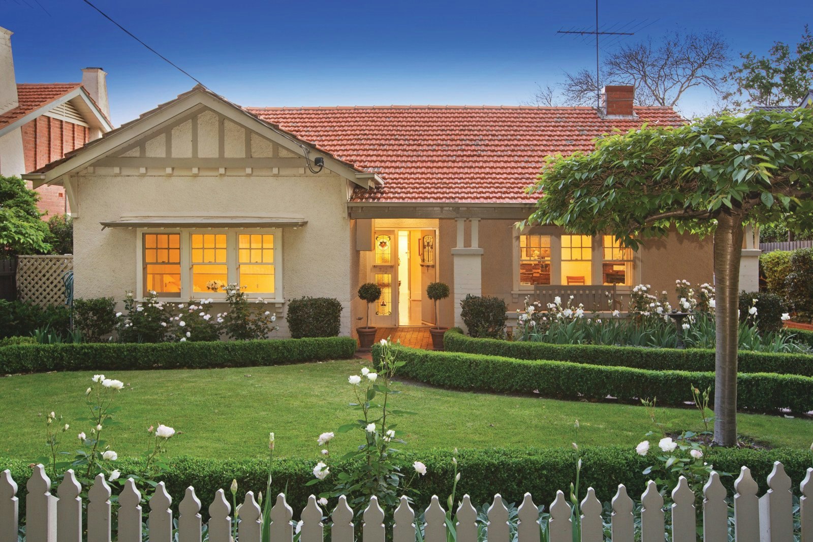 10 Currajong Avenue, Camberwell, VIC